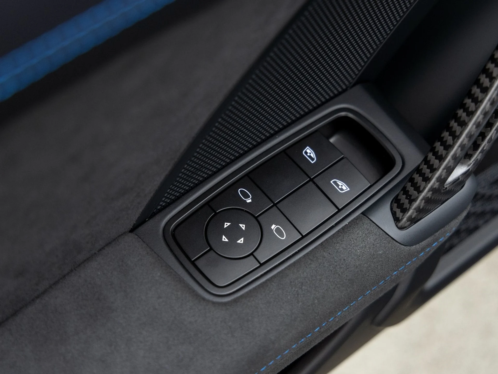 mph028_1719237327_29_5f3b84a920