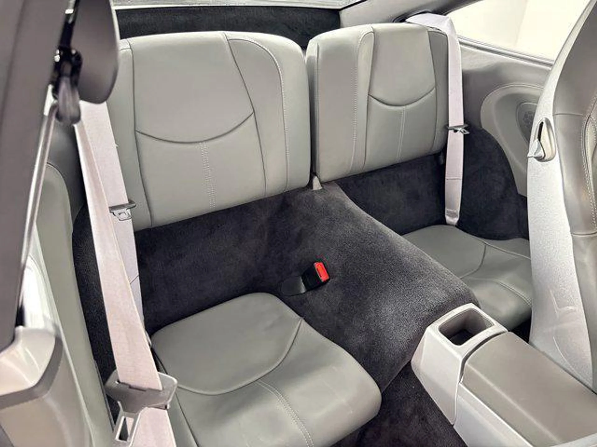 mph028_1728629833_6_Ysy1_VO_Cr_Pwdln6c_T2w_Tv_C8e_D4g_be5b1aba99