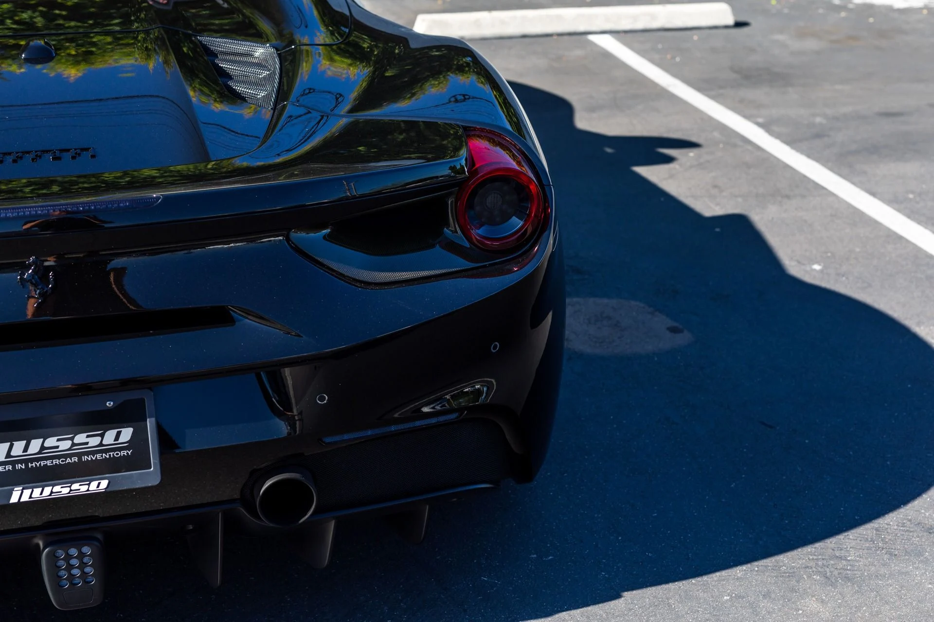 mph028_1738615155_Used_2018_Ferrari_488_Spider_1701972854_16b29f5968