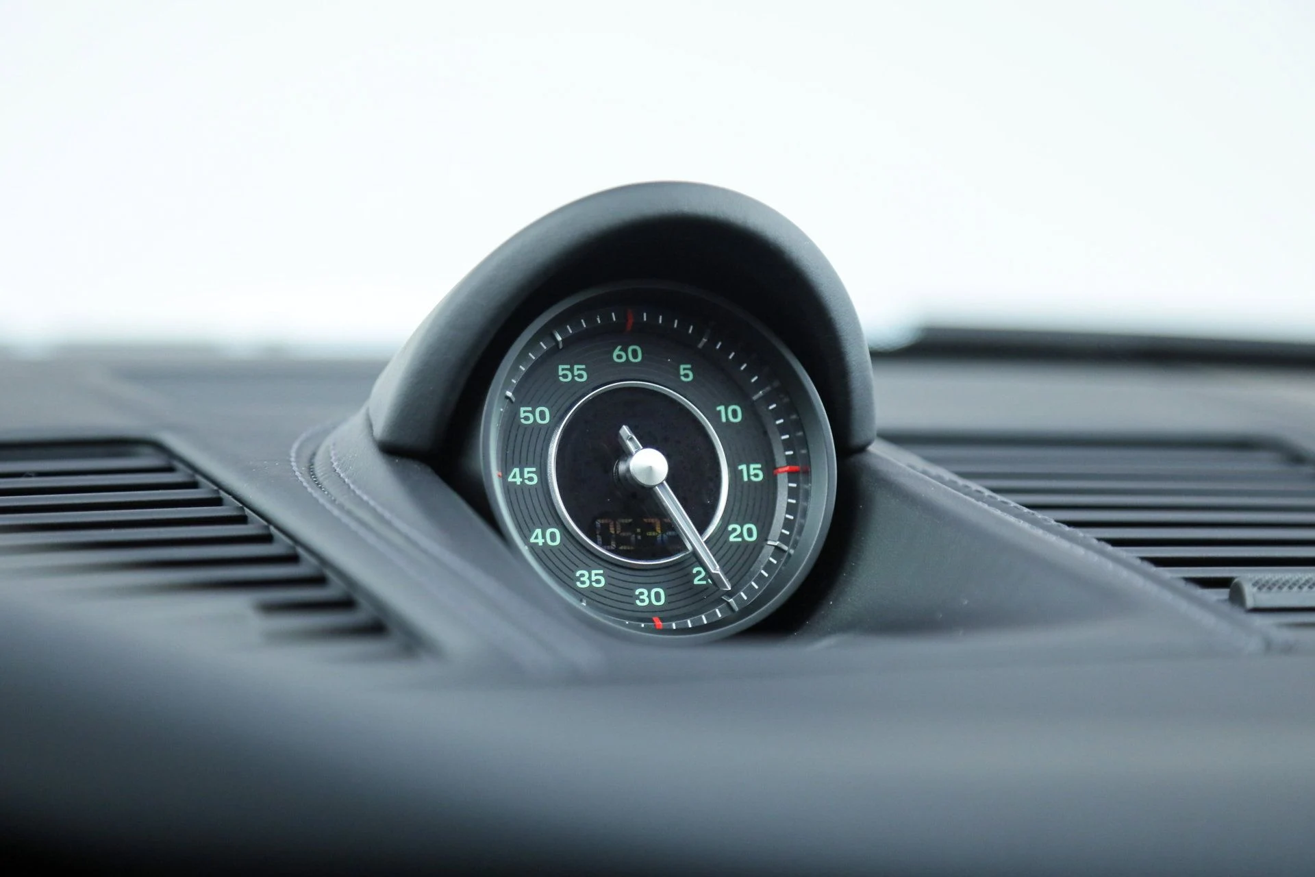 mph028_1743909911_c6733072300e5b2735d363d982a24216_e28f685a50