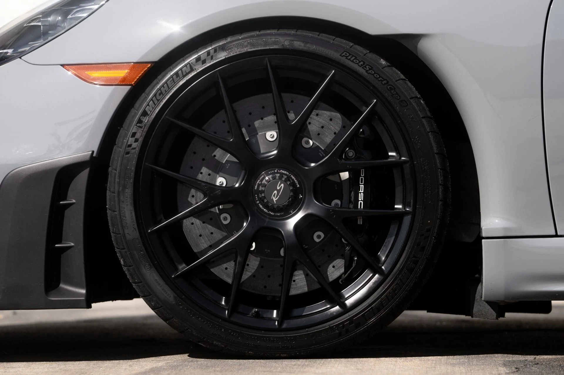 mph028_1748874728_Used_2024_Porsche_718_Cayman_GT_4_RS_Weissach_1759510962_576c3b1bb0