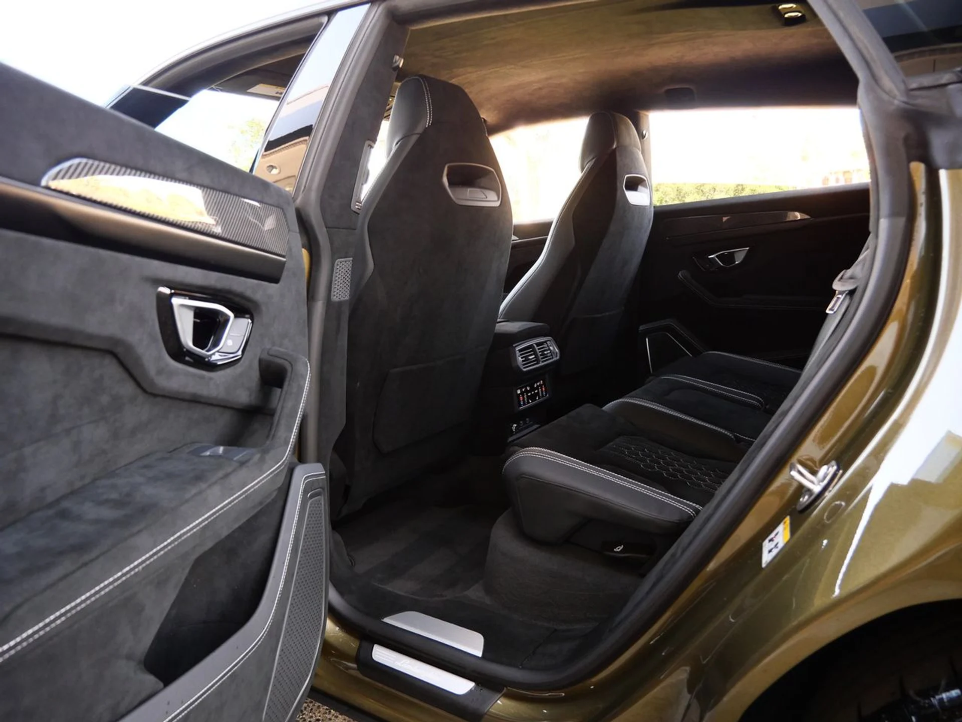 mph028_1750974438_1b75308b0f6837335e685ed411aa4829x_d6376818d9