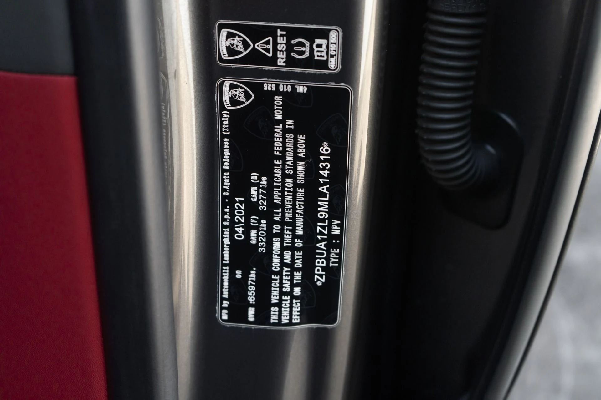 mph028_1752745340_Used_2021_Lamborghini_Urus_1768598799_06aa9be518