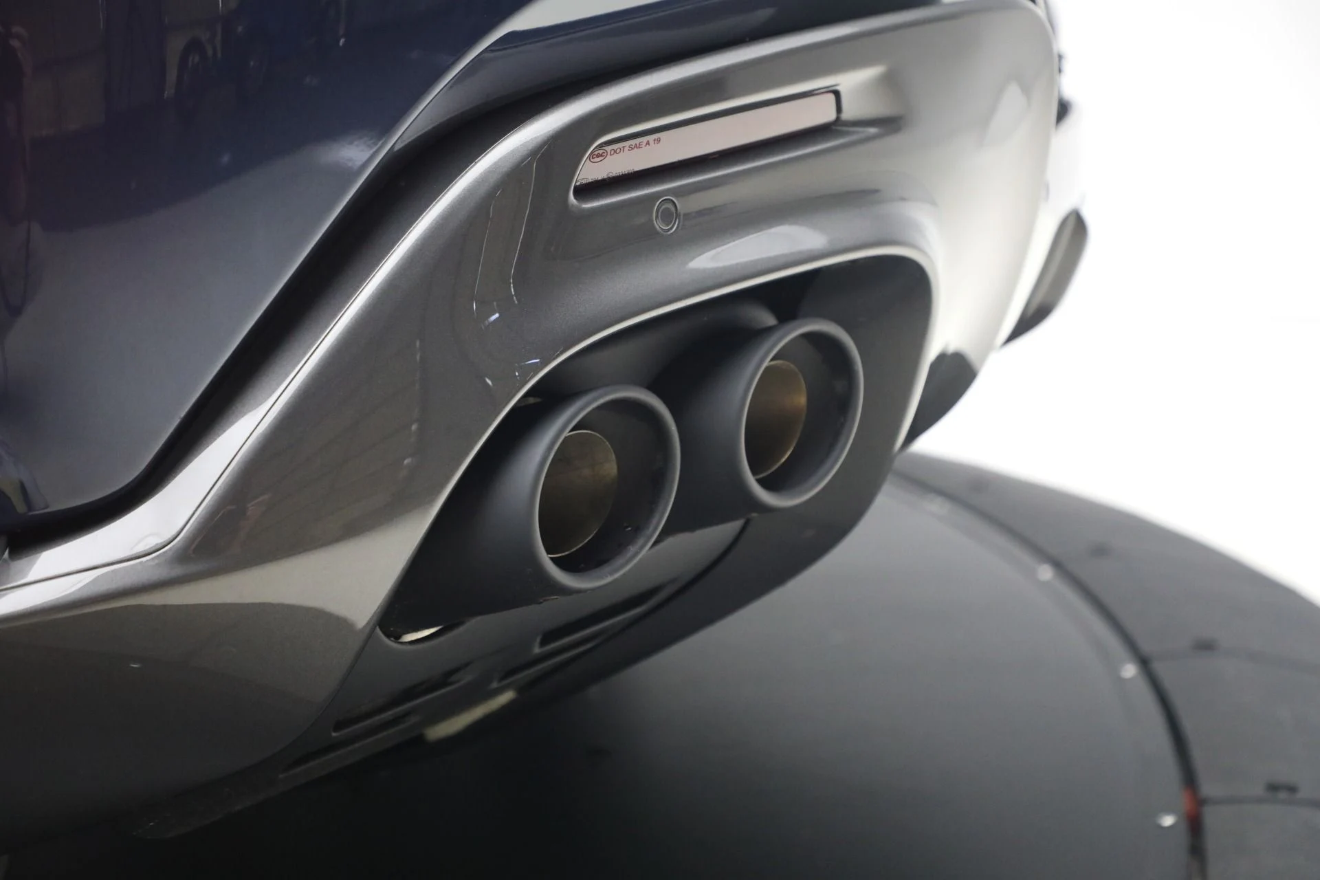 mph028_1758165228_Used_2025_Ferrari_Purosangue_1773254154_9cfbdc5db8