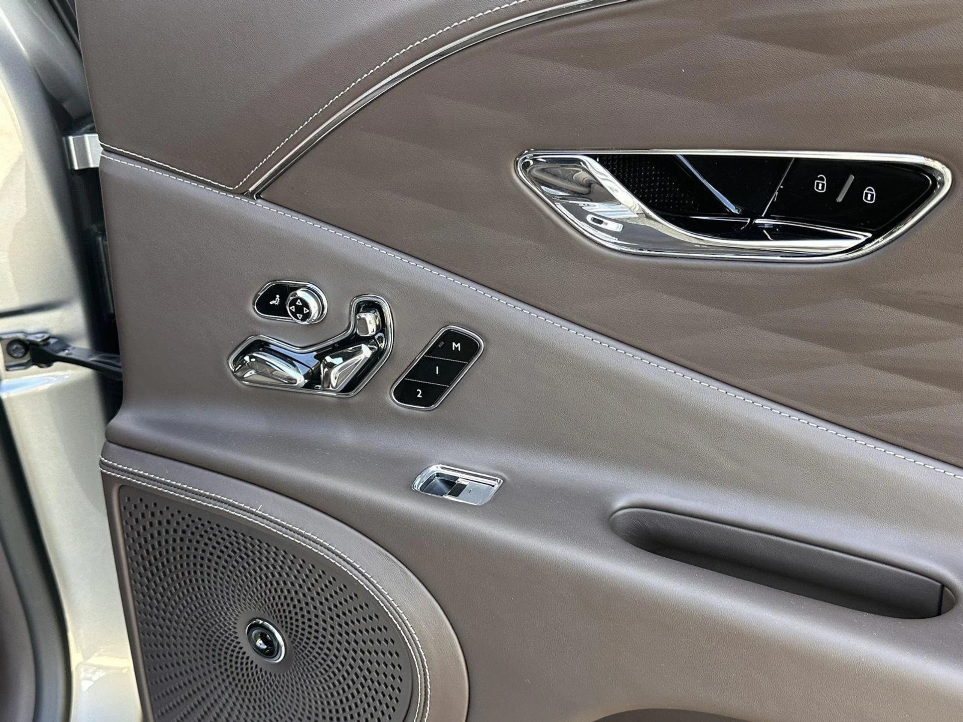 mph028_176298142_e70be99b40352311ec046a17a4b70bd3_9c1ce87f39