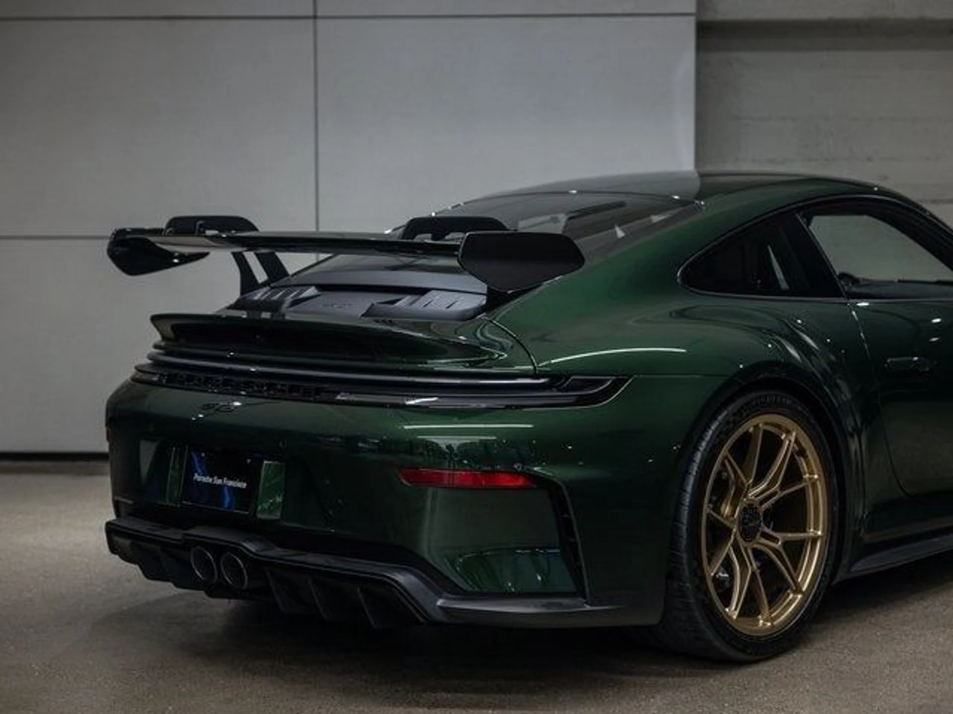 mph028_1764571271_29_5a69ee18ea