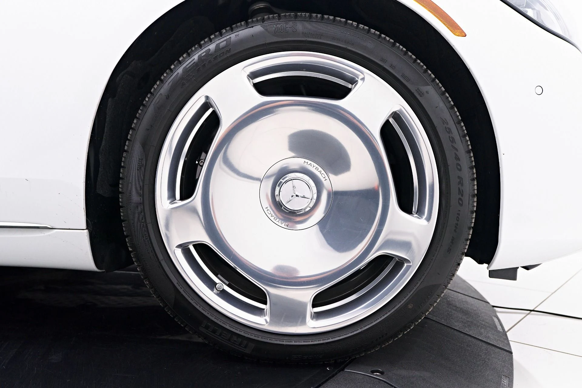 mph028_1765176323_Used_2024_Mercedes_Benz_S_Class_Maybach_S_680_1749232025_c2d4d32c2e