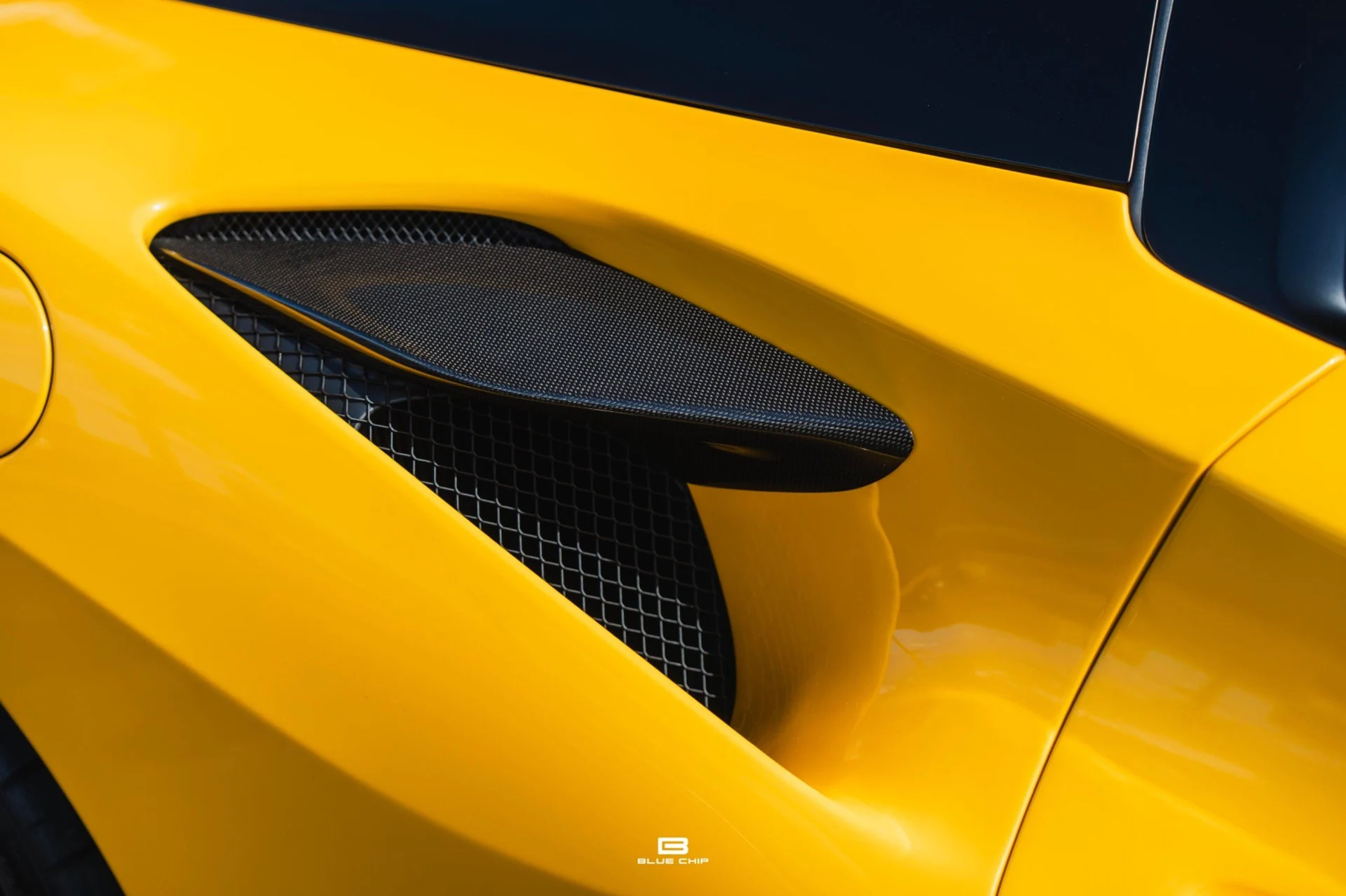 mph028_177791944_6a2adfb45123975ee40d3164_762_20_202021_20_Ferrari_20_F8_20_Spider_20_20028_193abf6de8