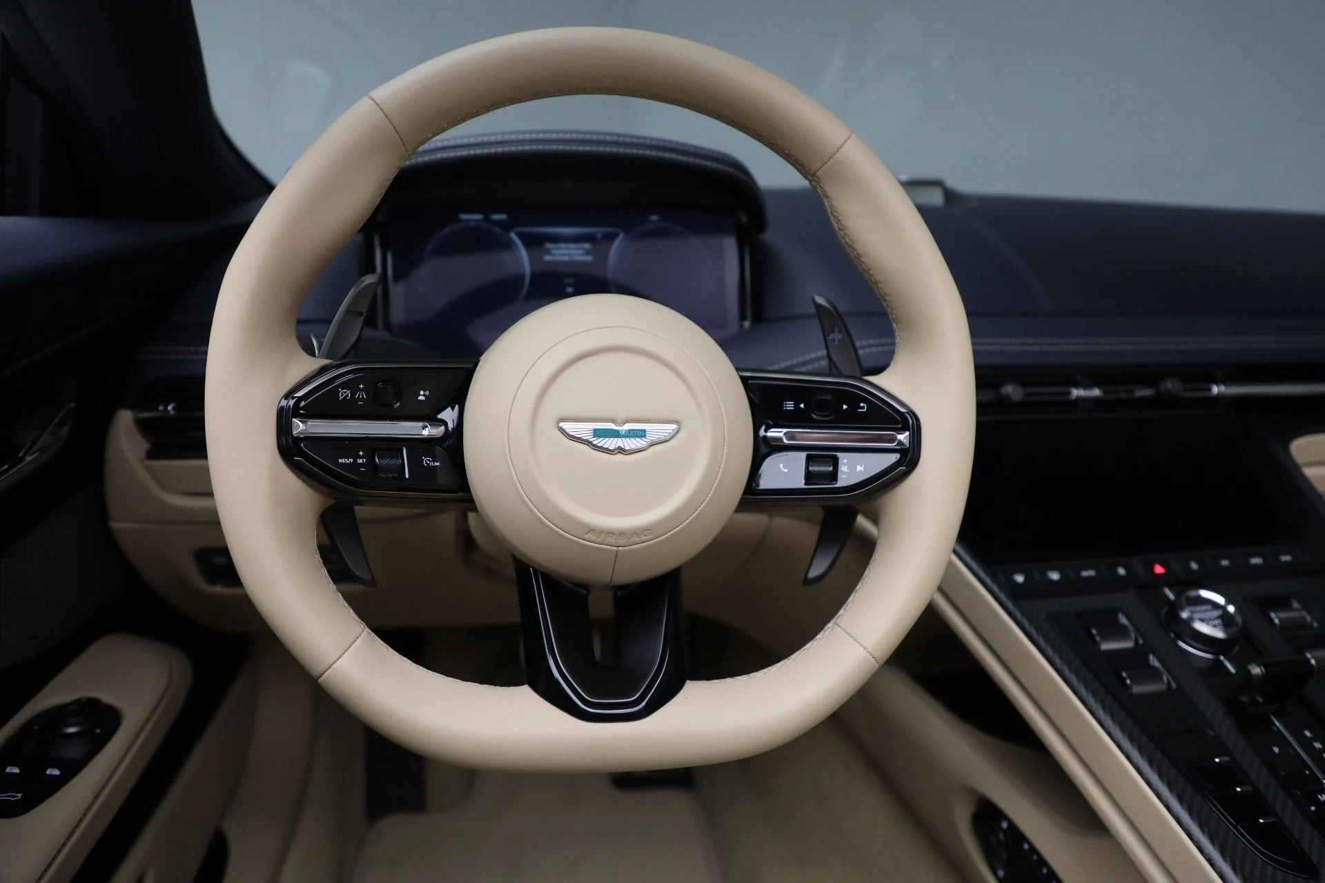 mph028_1781887775_New_2025_Aston_Martin_DB_12_Volante_eda10e7612