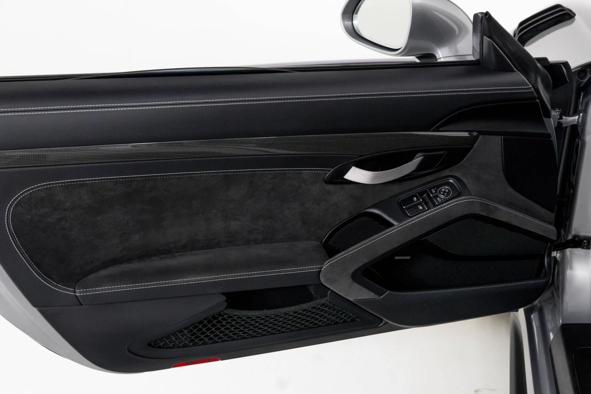 mph028_1784090557_Used_2019_Porsche_911_GT_3_RS_1761084303_506695fd86