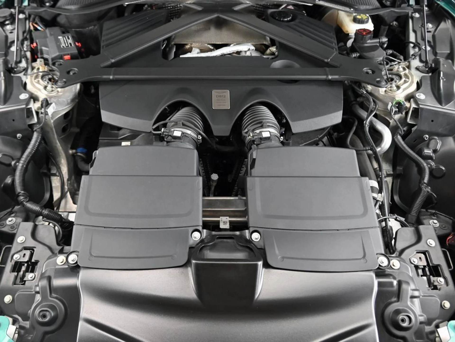 mph028_1789958466_8f1efce08f8bc007553a865d3ea4fa9f_1e2961001a