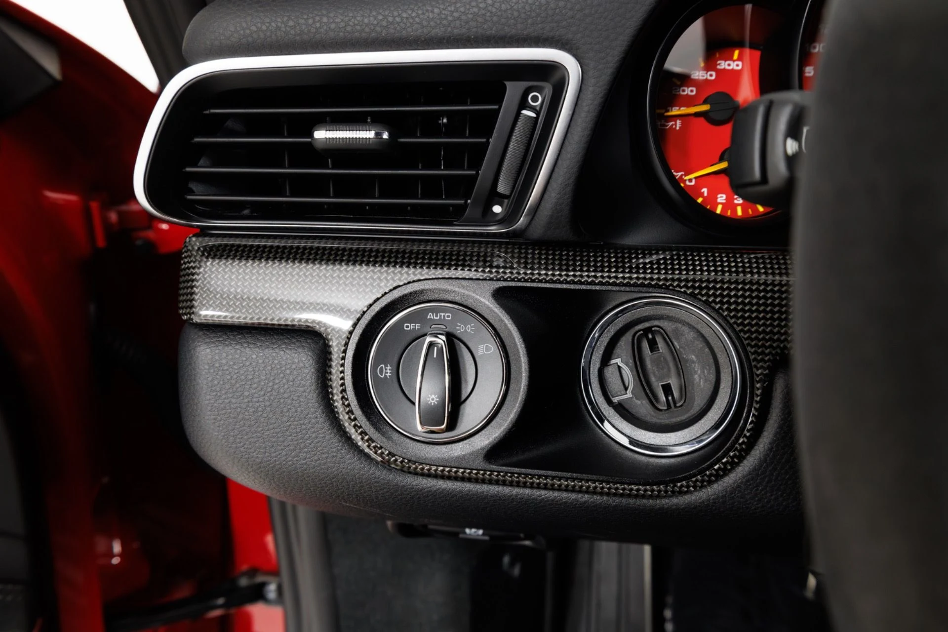mph028_1790248369_Used_2018_Porsche_911_GT_3_1781113315_ffd2ffb459