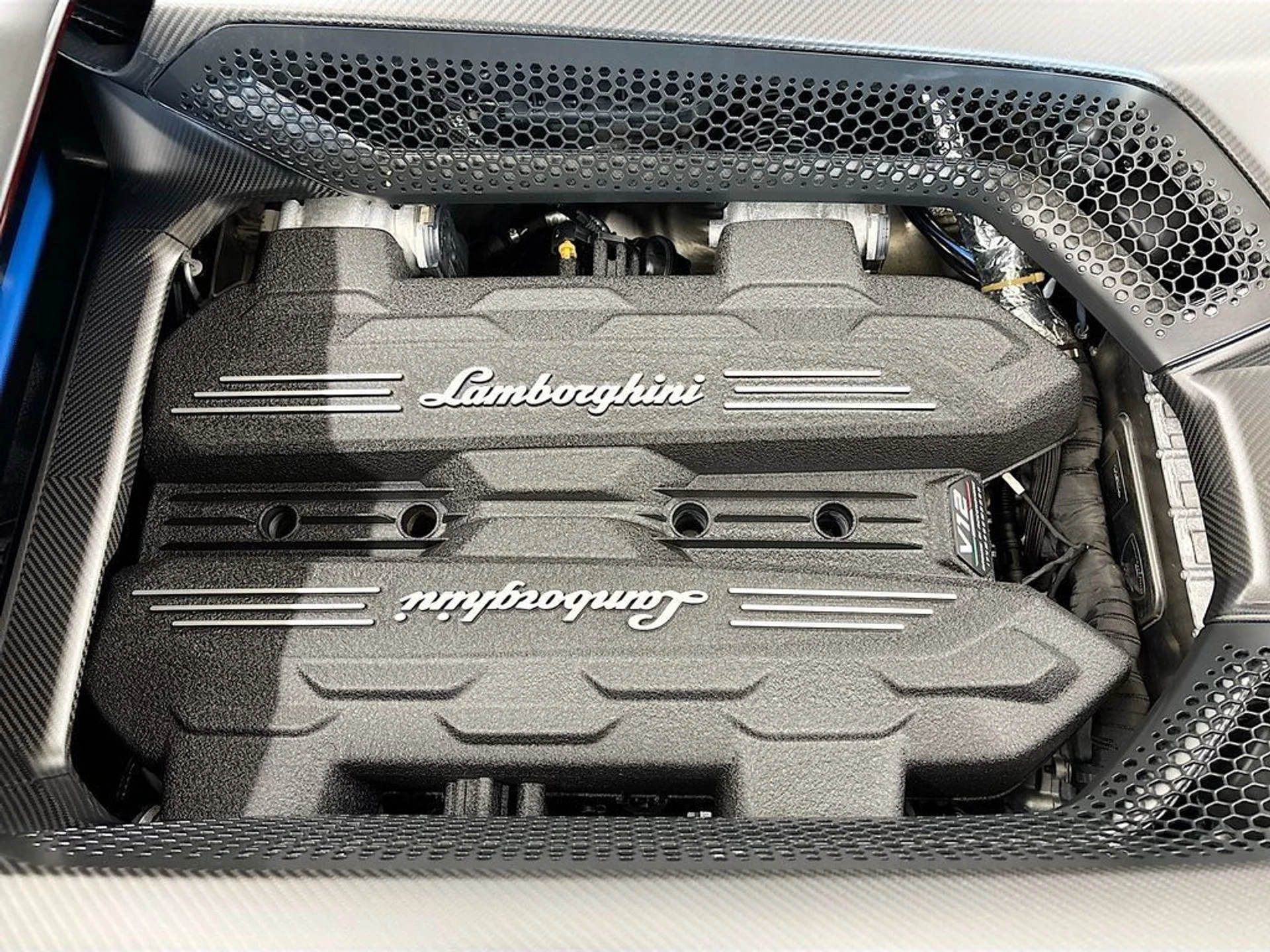 mph028_1792808758_6e76edf22edf82994f3d52750aeecbea_3f1bee28c1