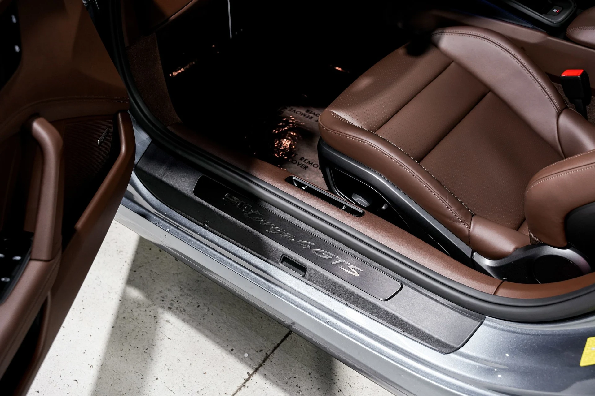 mph028_1797279639_4d95111d5336b55ed6139f34ce894745x_bf2229c5a7