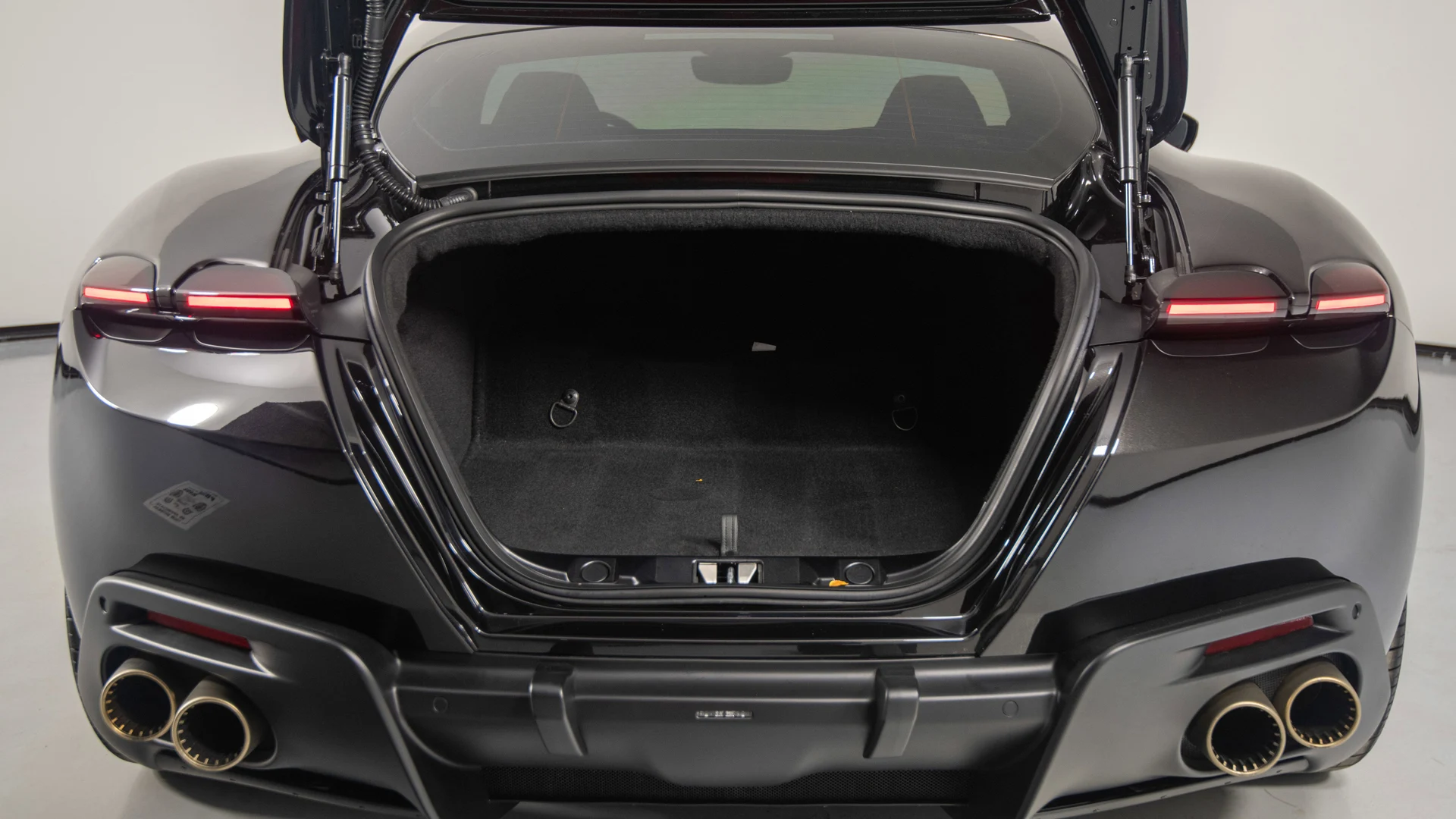 mph028_1797827794_d0400047de7f443899753d151cef179f_f5f617ed4b