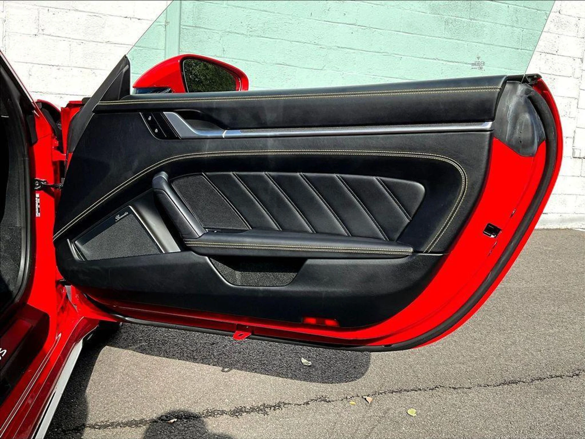 mph028_1802478006_Up_I_Vbcc3o_Hd_N_Nt_RK_Vu_Vu_GJUKZAY_c7e98e14a0