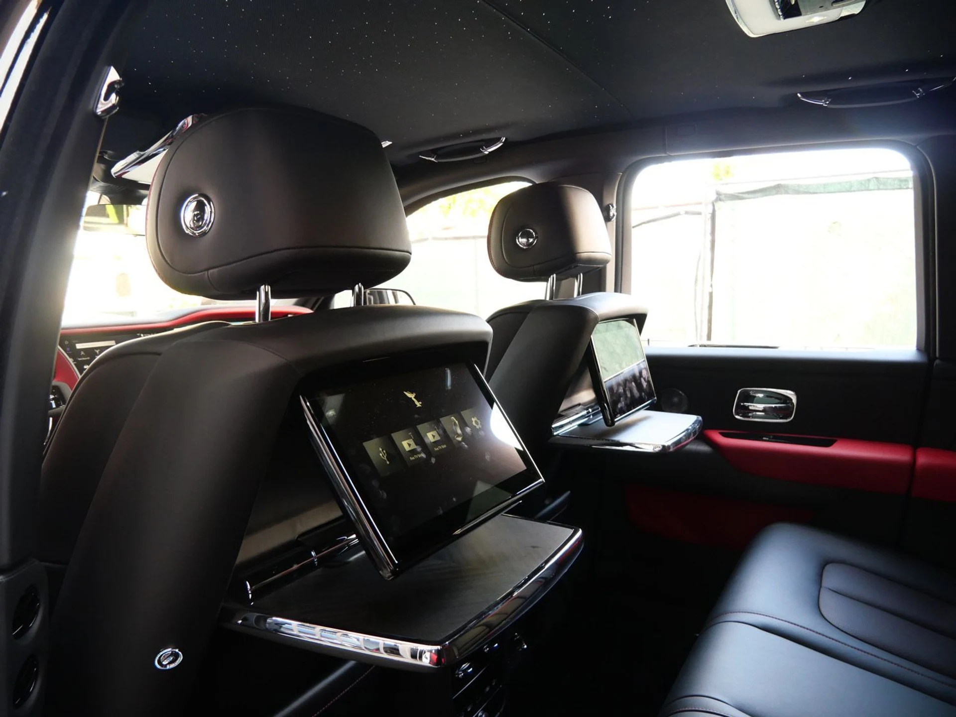 mph028_1808456375_4050859bf81150957ca3cff38e074ae1x_d860529248