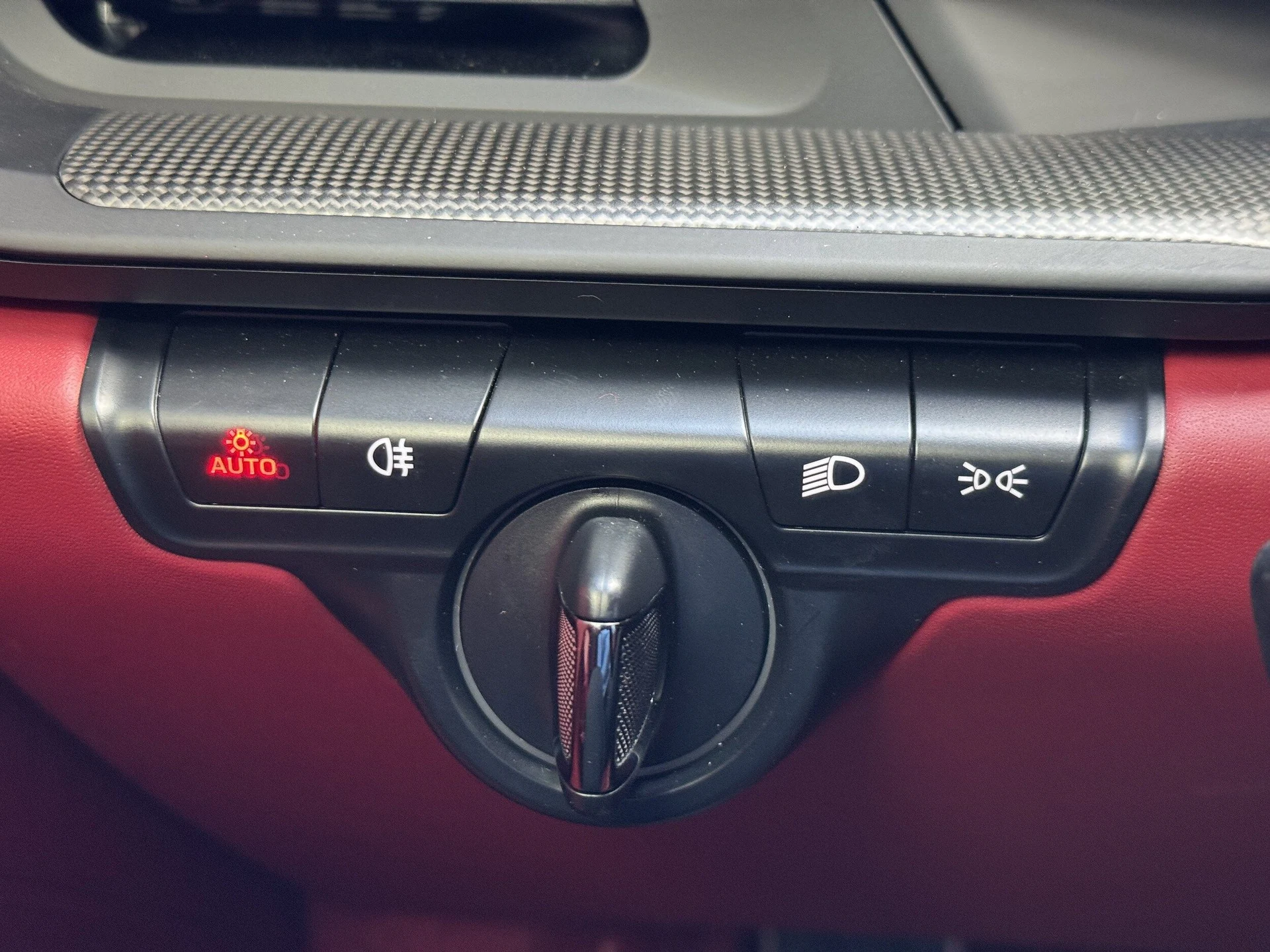 mph028_1809324936_ac4c8cd661267c594921bdb9748b1f3dx_5dd4c96f2b