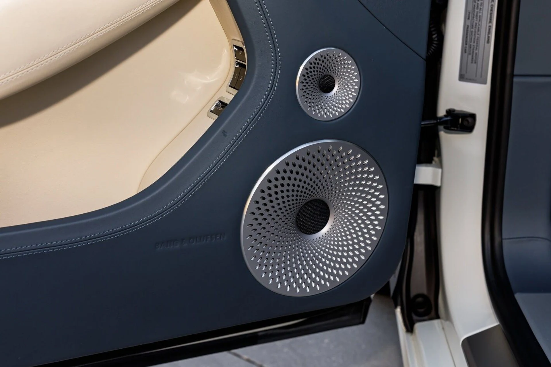 mph028_1833400053_46e1b4f54e4537aeb6828f54bb3ce210x_2cc95c7aa6