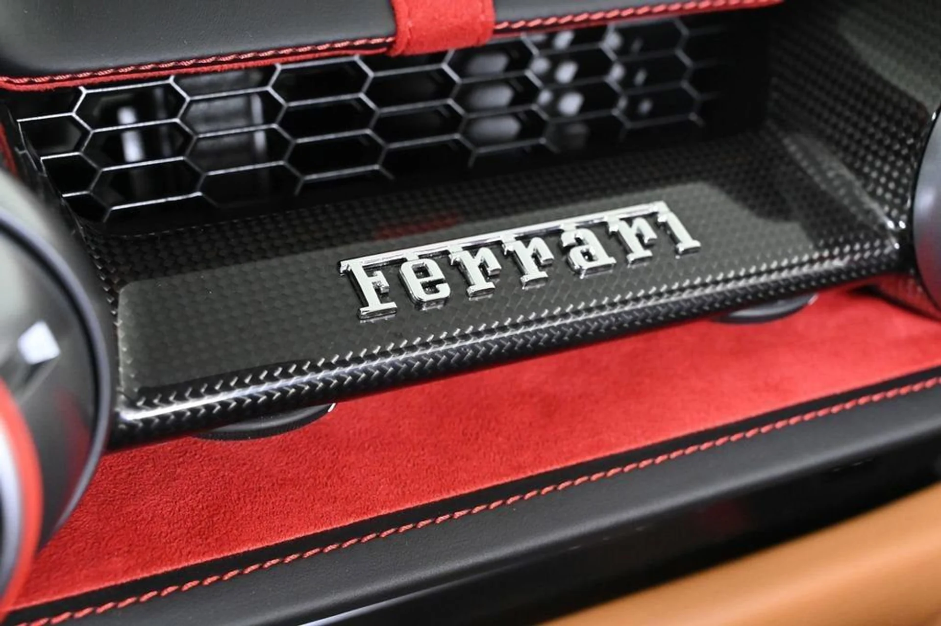 mph028_1841746401_8c7160116f6b41f69511b0226b595f36_c9b986dc4a