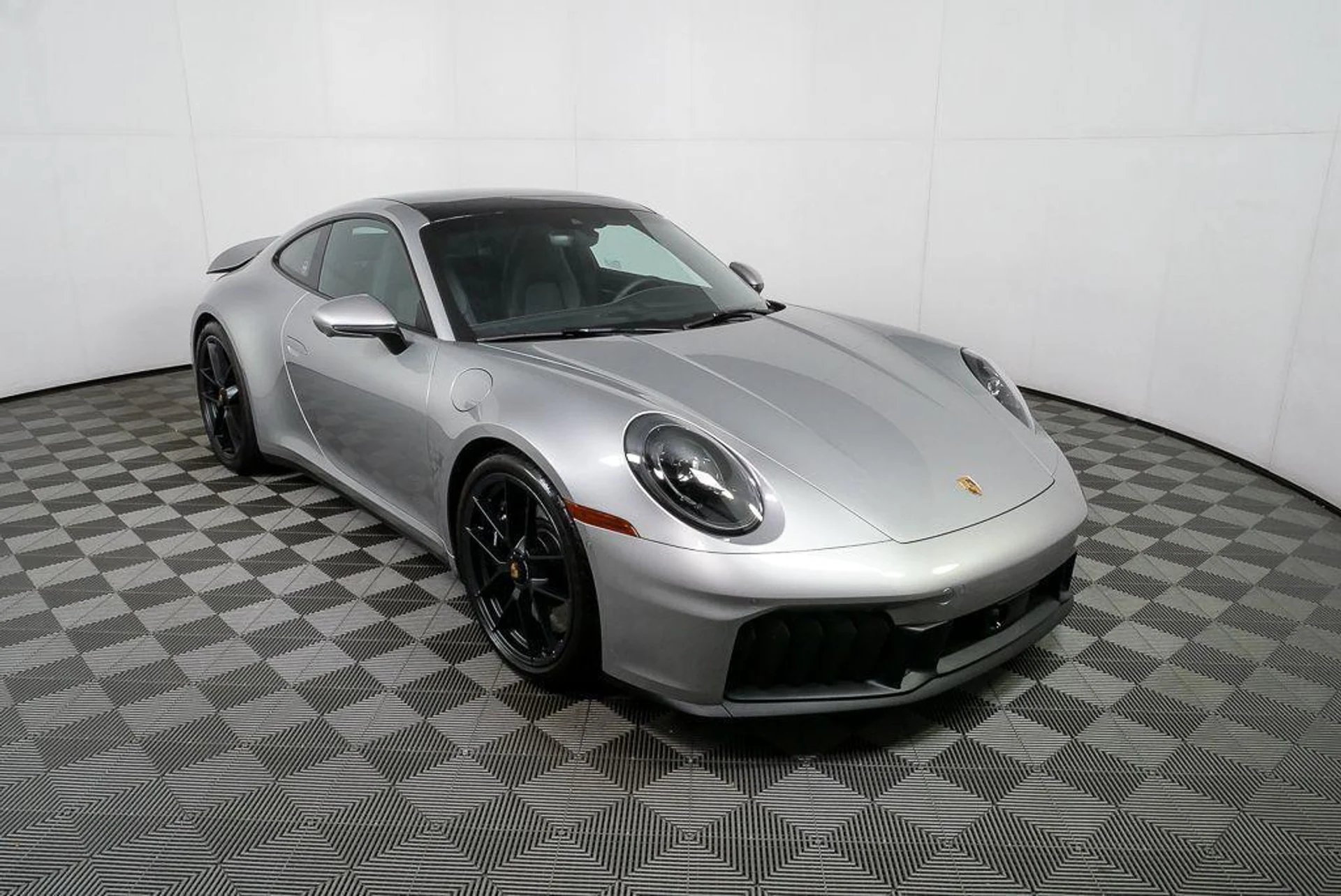 mph028_1843496827_hk_Jcl_Qm_Of_Ktu_G7_F1d_Ler_Nift_Th_U_2bd83e0582