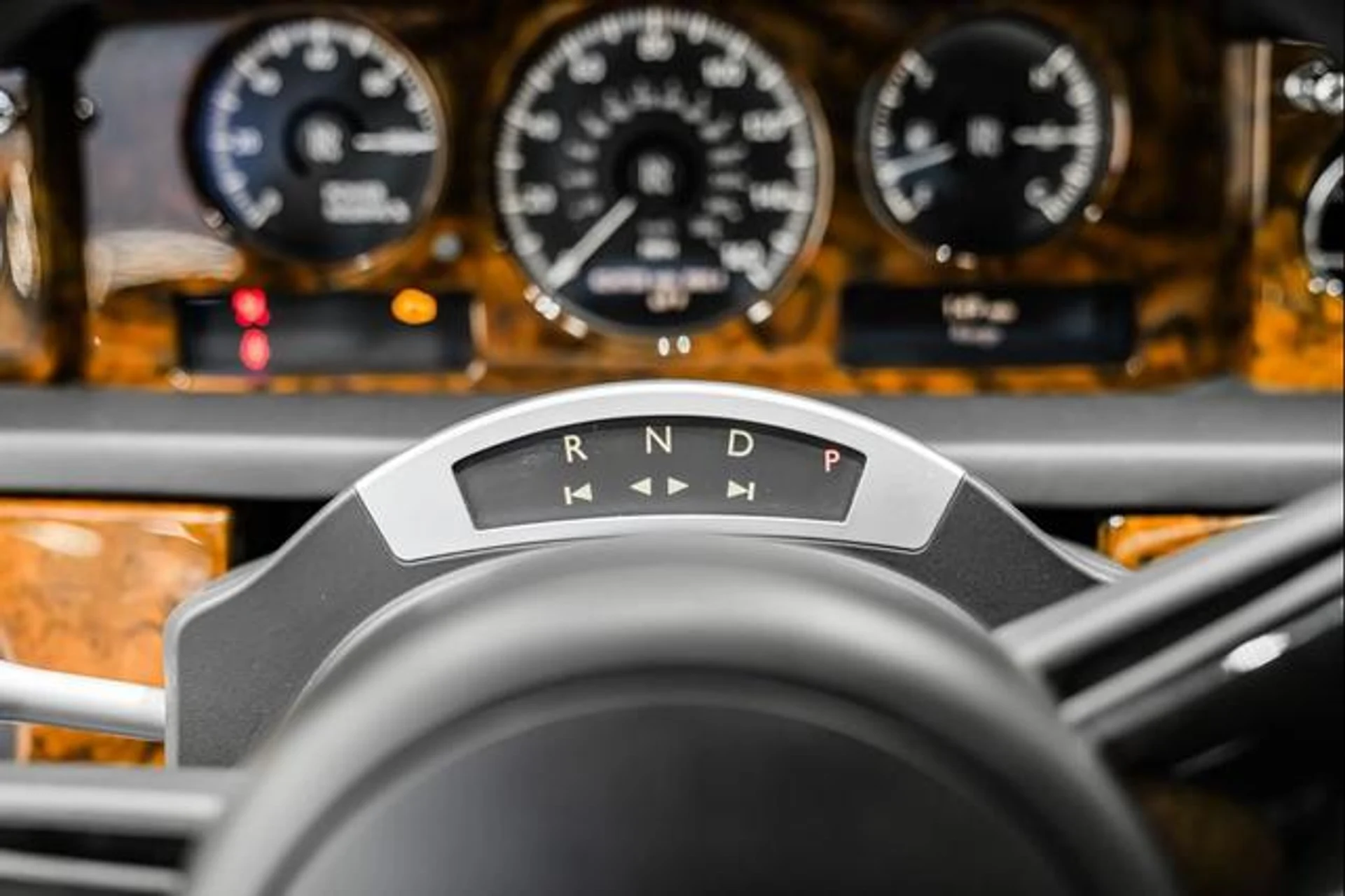 mph028_1843863713_Ij_NEY_6_Y_PDI_Zt_RT_8_Rfe_Ippr_Bk_A_96d3d64bce