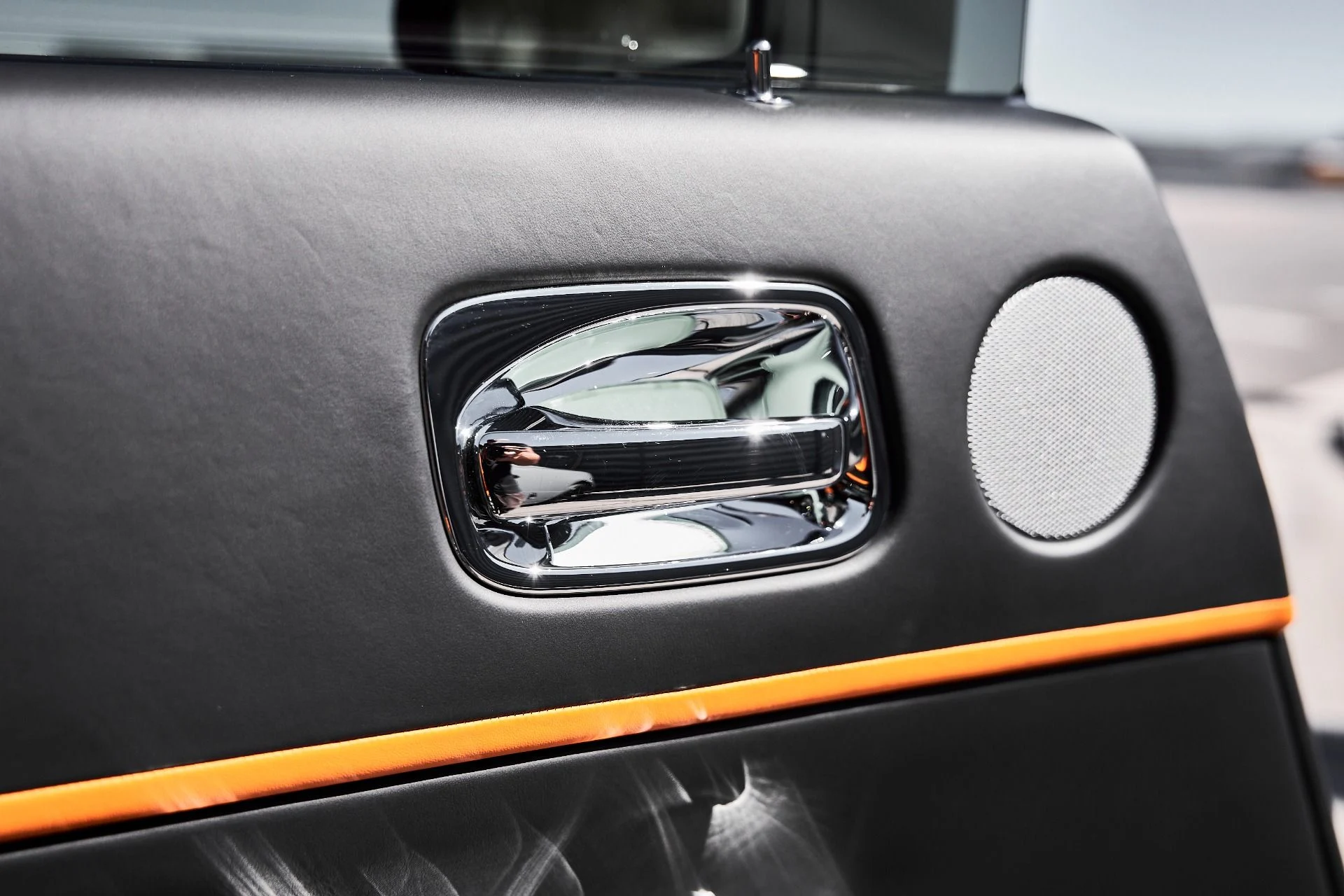 mph028_1845680523_Used_2020_Rolls_Royce_Wraith_Base_1776302600_4946d38e9f