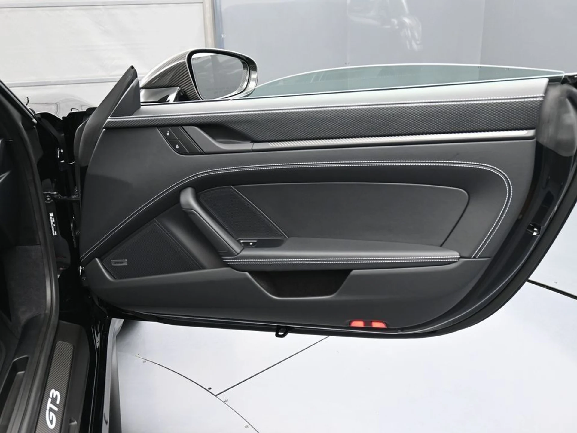 mph028_1846264491_image_28_67c4e9cb6d