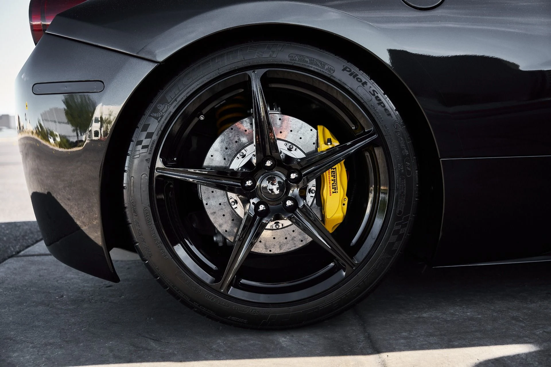 mph028_1846576797_Used_2015_Ferrari_458_Spider_Base_1777010232_a75d8ecc2e