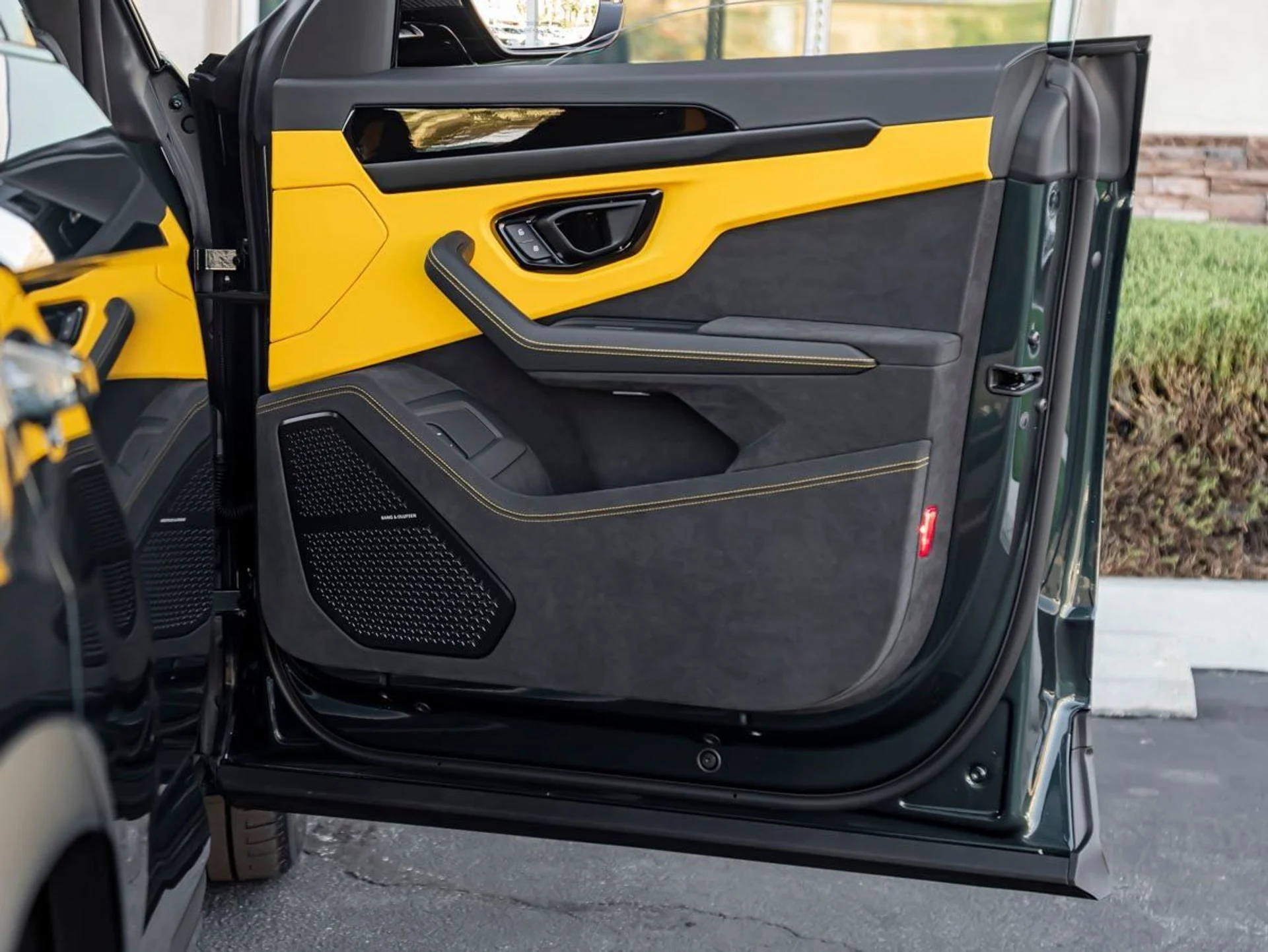 mph028_185204666_29_711220240b