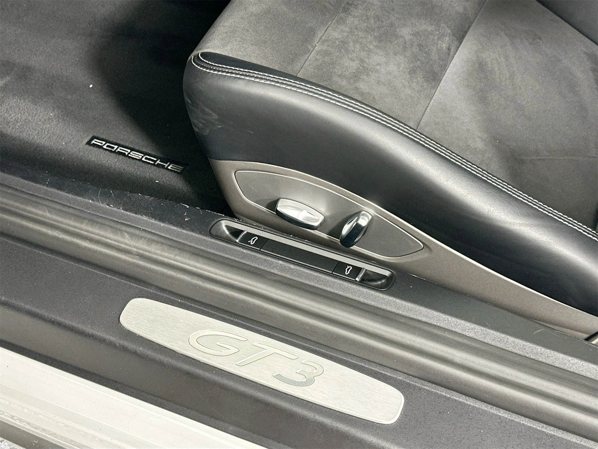 mph028_1860411966_072d9fb10b742d65b4a26099cb65a3fd_2388a05d32