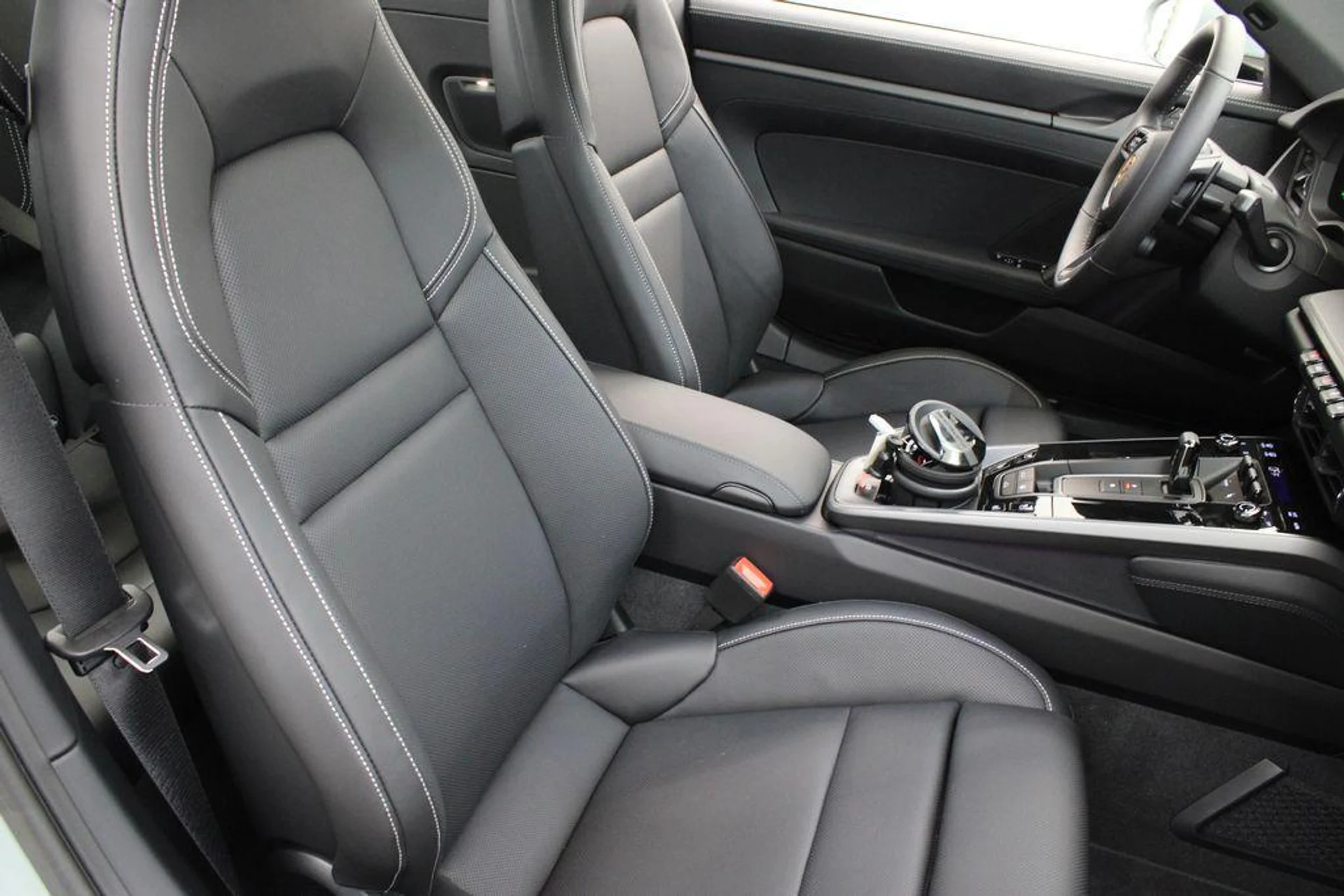 mph028_1862999233_U2_N40_E5_S8u_E_It_Wa_R2z7_V2b1nt0s_21afeb7485