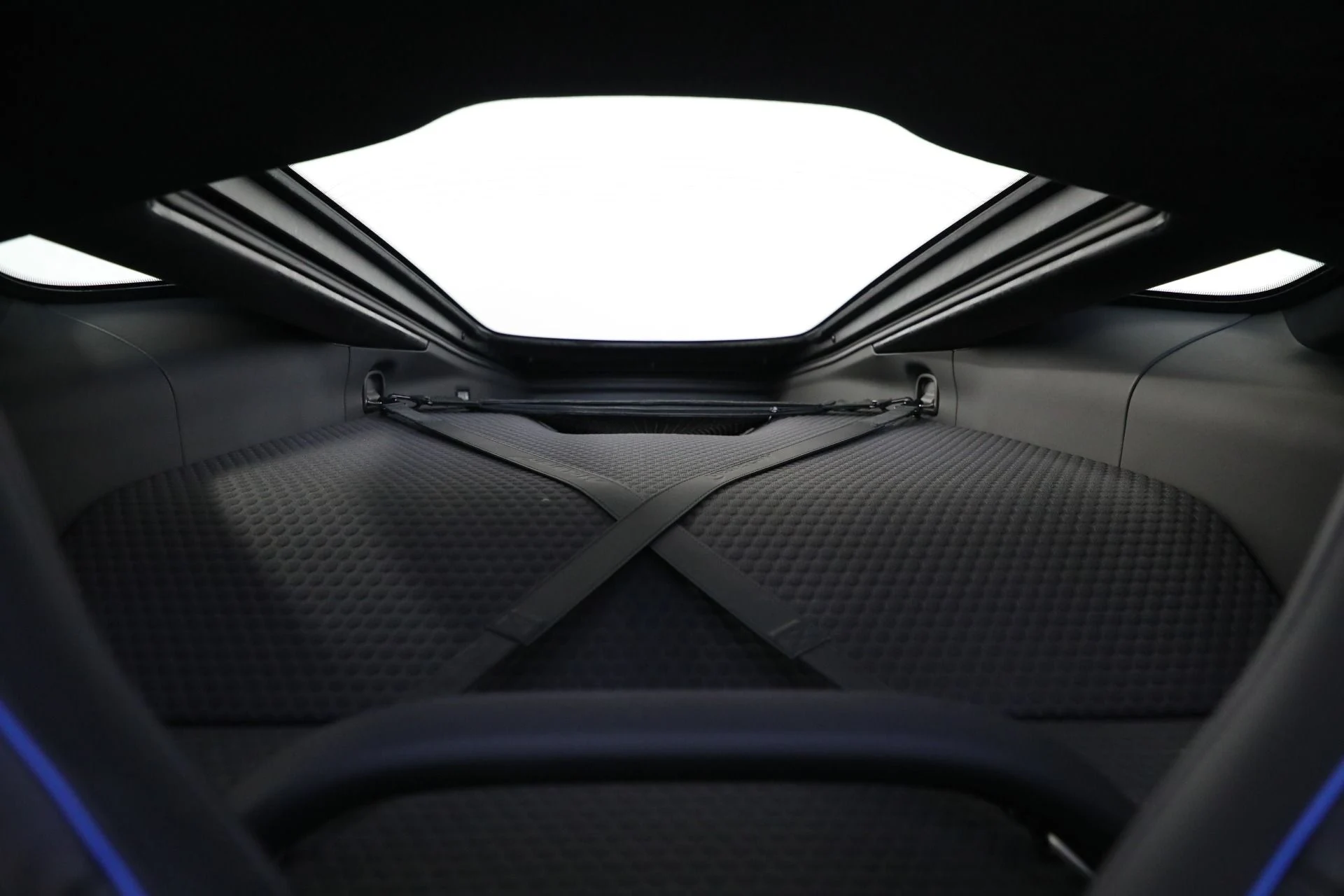 mph028_1873559366_New_2023_Mc_Laren_GT_Luxe_3a9dd8fd56