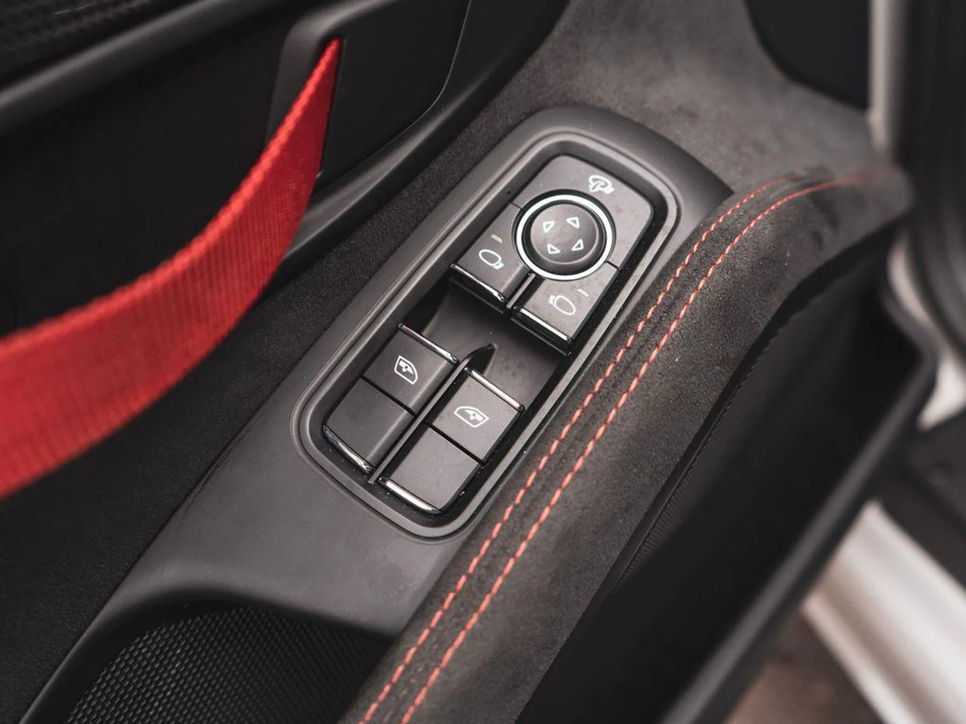 mph028_1874432182_ci_Fz_Mnh_Tyd_VP_61jx6_Aph0v_Vc_Ww_Y_261ad19868