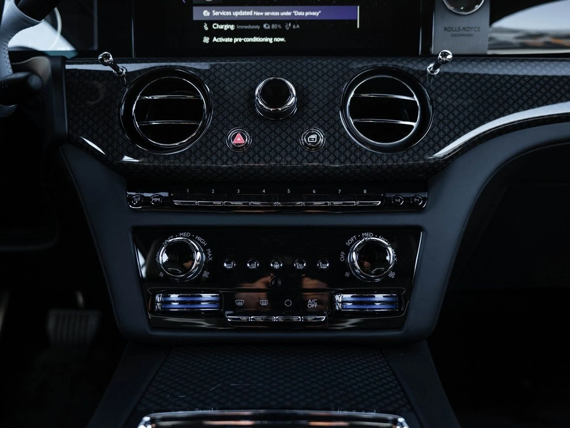 mph028_1879585019_35e67113f9734551e1544e35a7e08f82x_38256f01ca