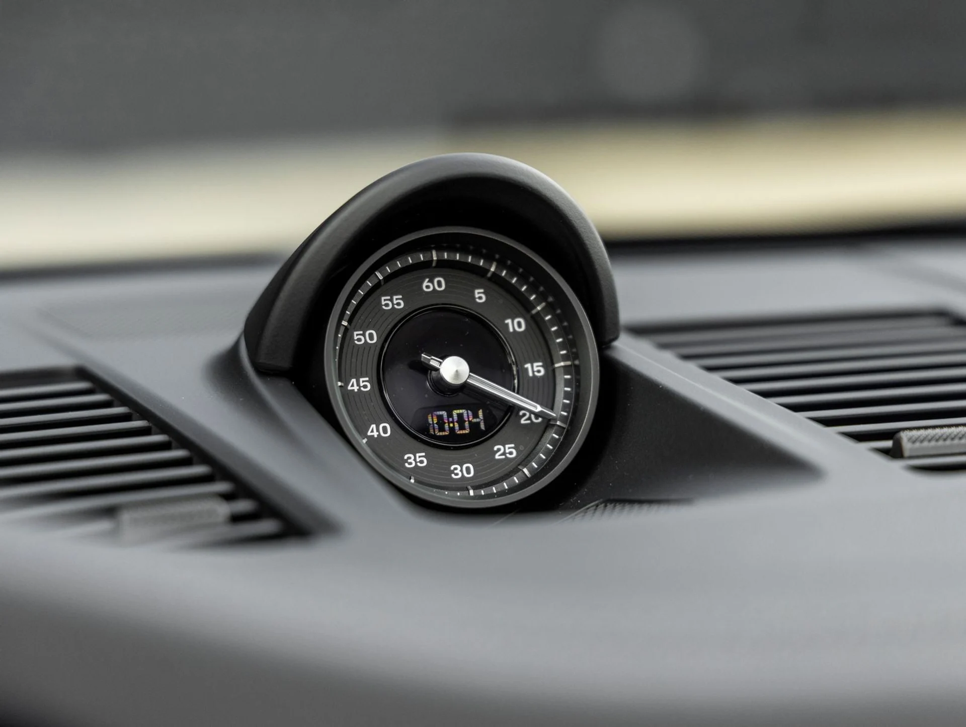 mph028_188066248_29_b52fe10e0a