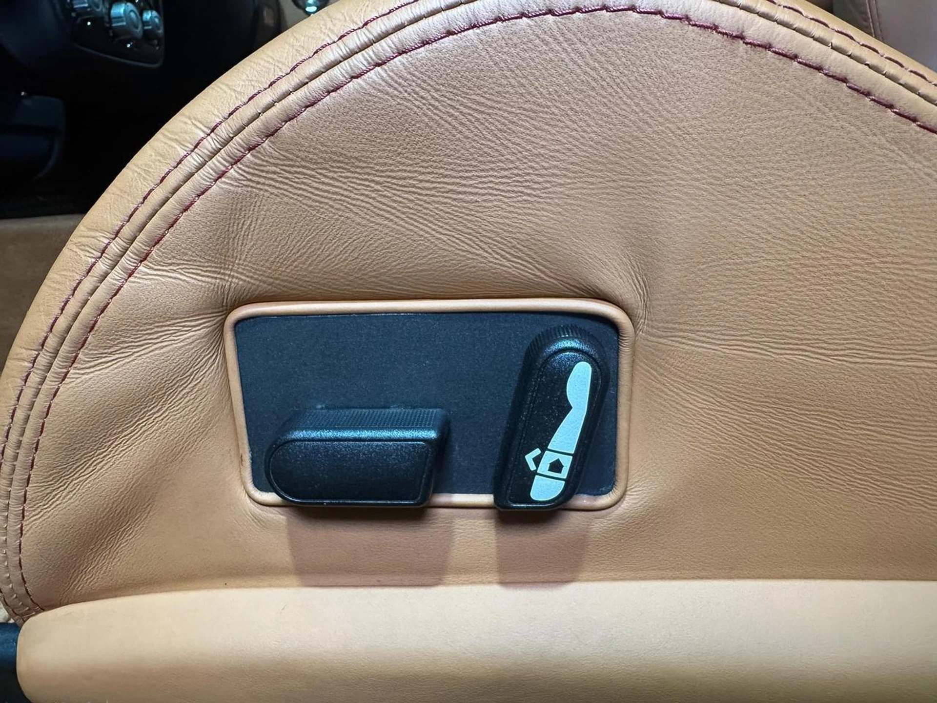 mph028_1880817837_8121cb18d3b573ac705a5a068736d23e_a1315d44c0