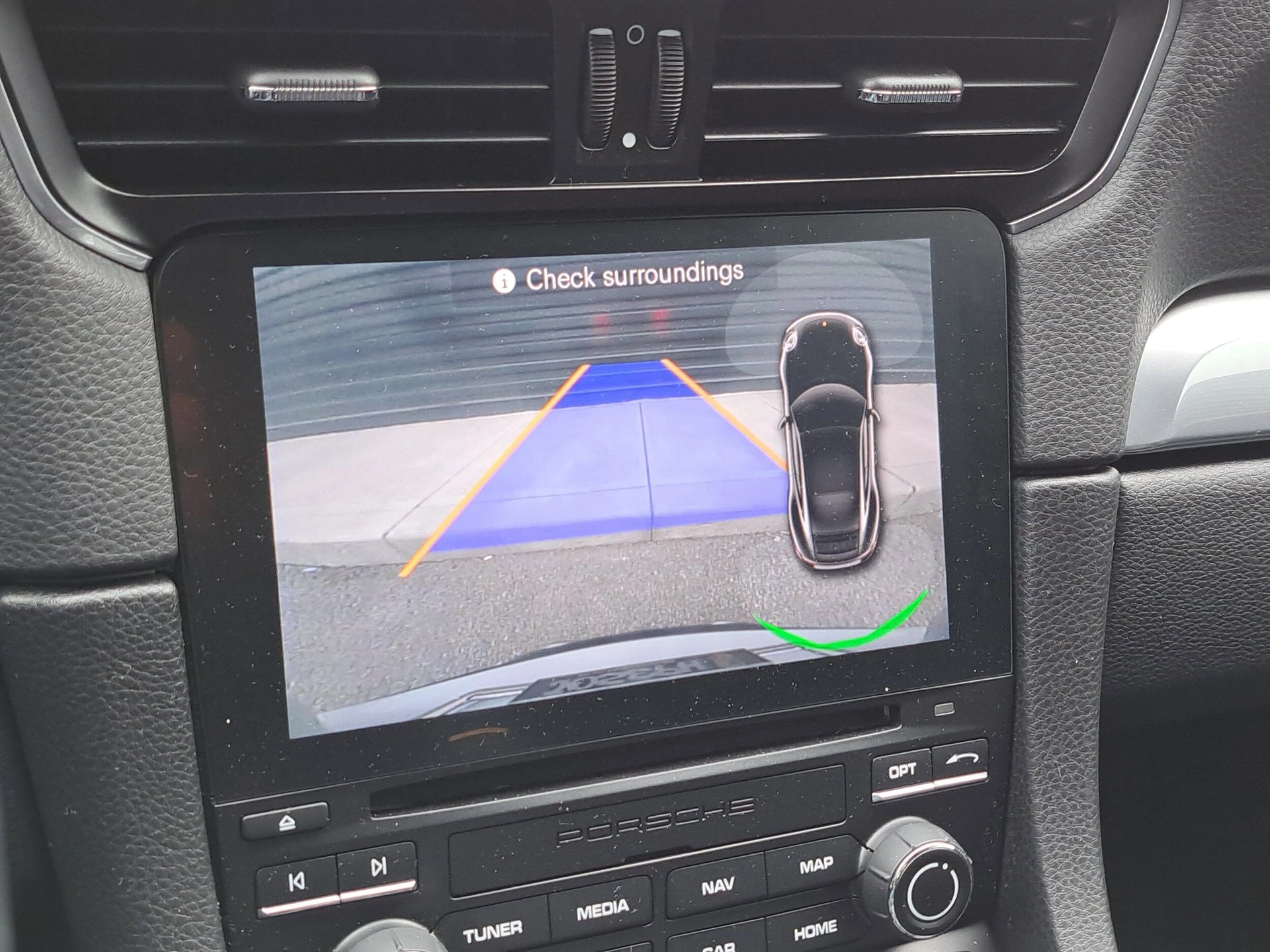 mph028_189027033_ca38a09486bf8352bd12497414e5bd7cx_32287b046b