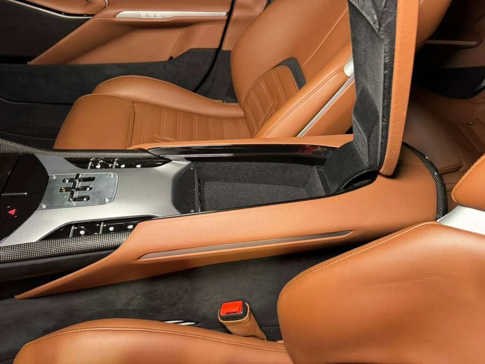 mph028_1902232070_7f980b9cf7f0ecc01313c621820b9ceb_58441b2ce3