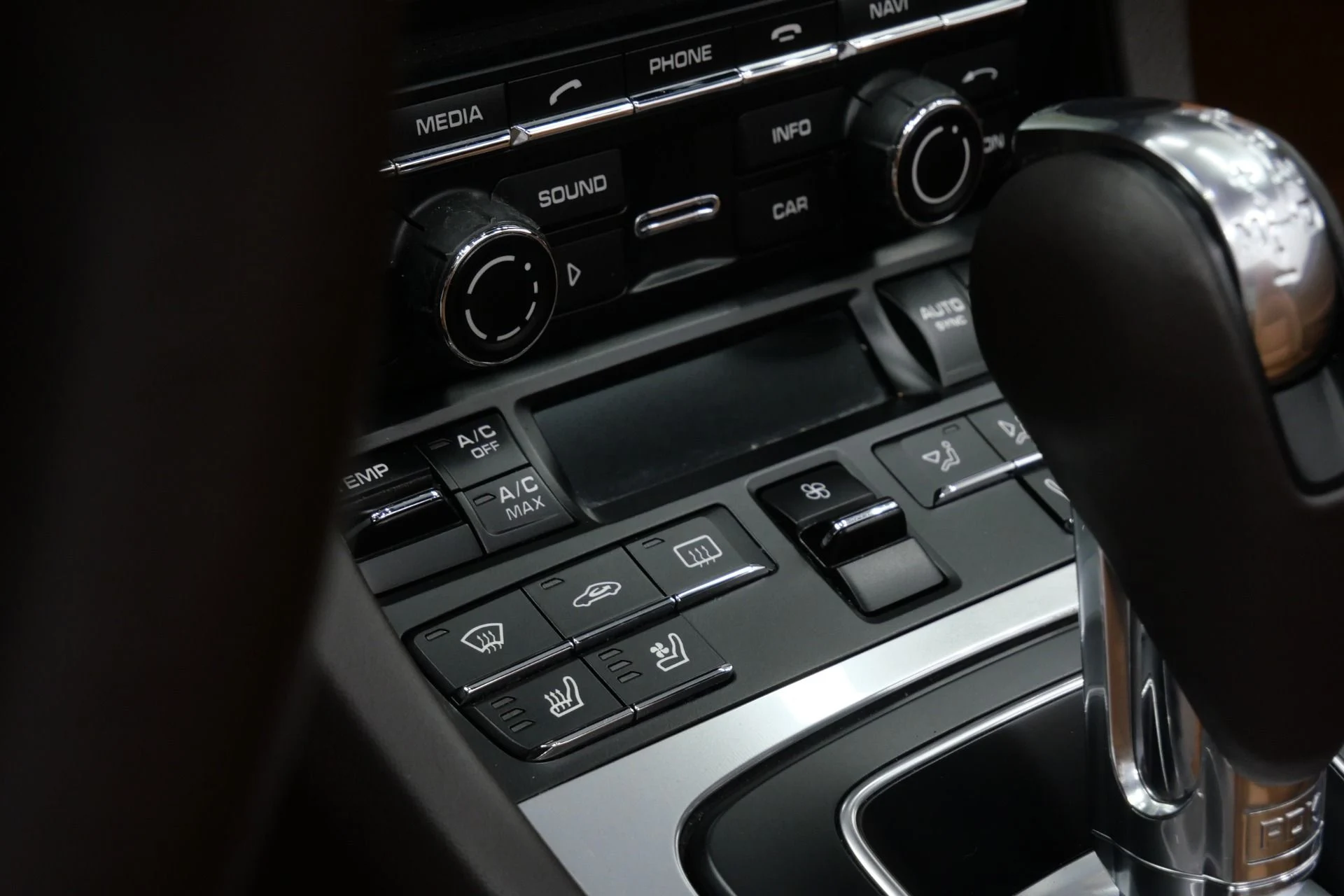 mph028_1903575018_Used_2015_Porsche_911_Targa_4_S_Premium_Package_Plus_Two_Tone_Interior_1781207987_20813fc725