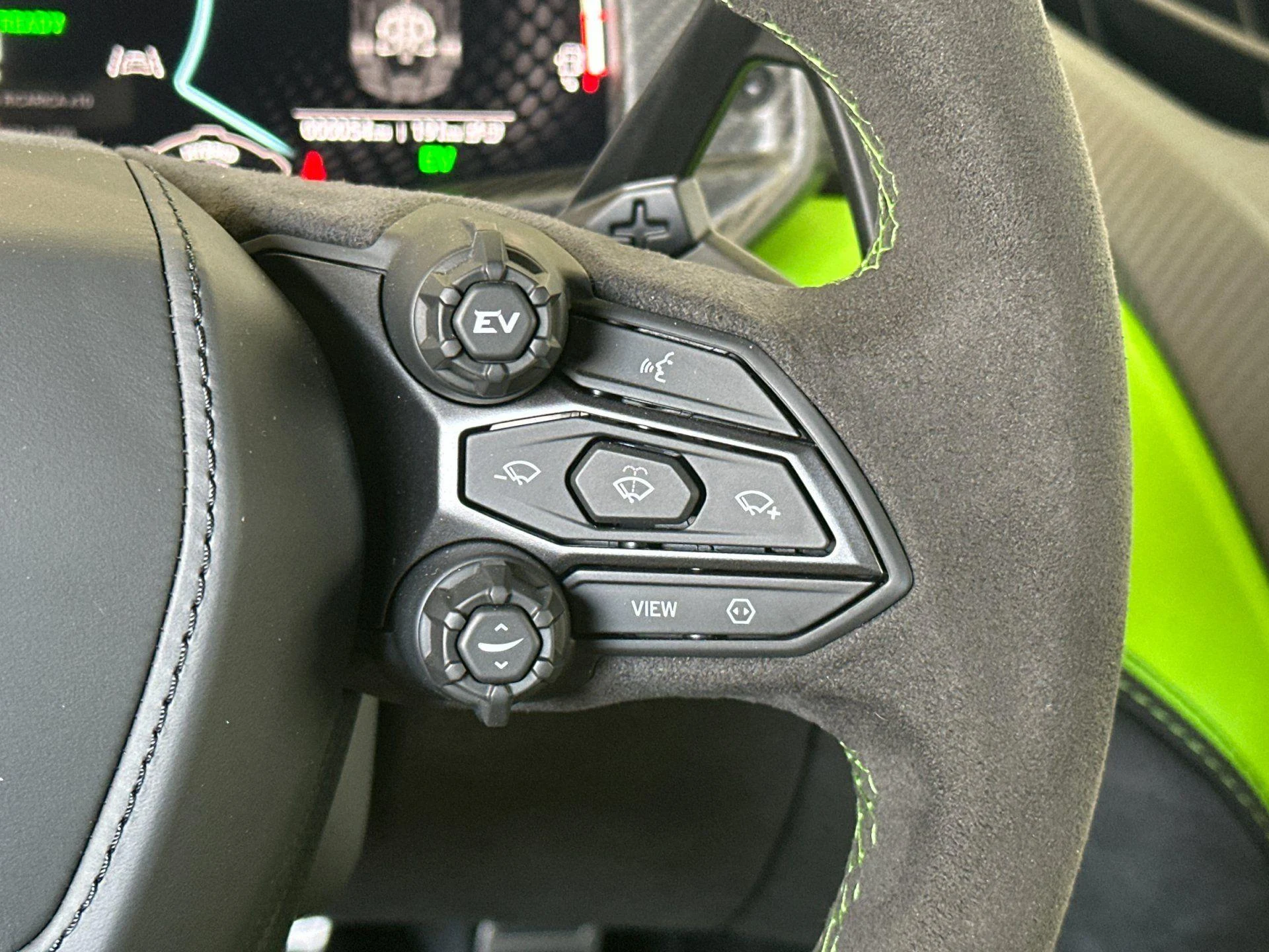 mph028_1904744063_New_2026_Lamborghini_Revuelto_Coupe_1781861208_7e21e66b29