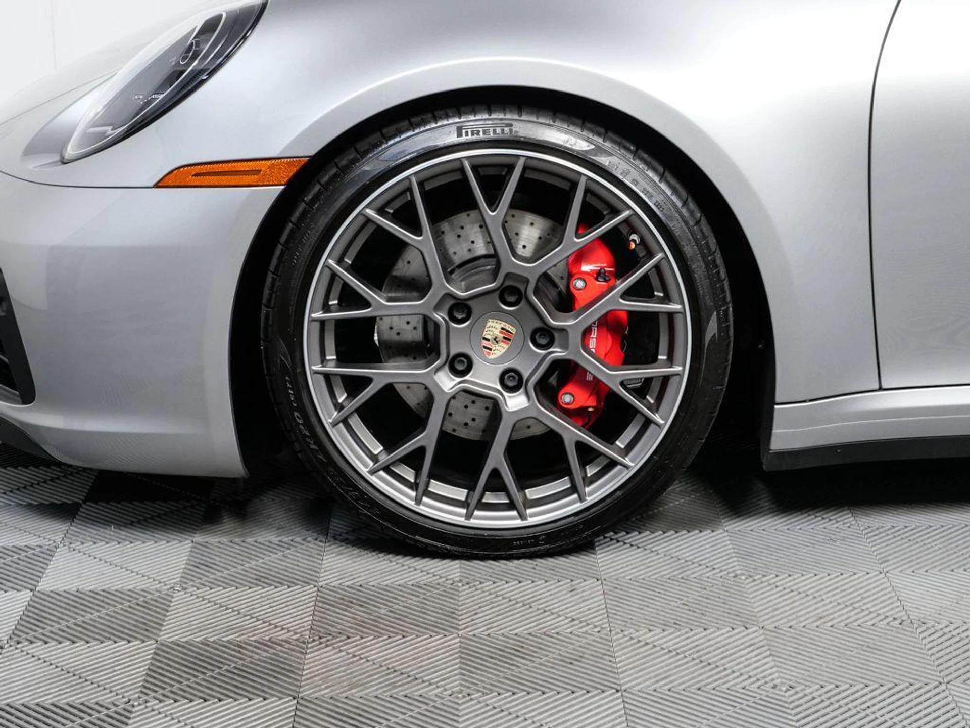 mph028_1910011106_Cwz_Ecyd_E61_OK_7_Yir_ICZ_B0_J_Umc_a4005ed5e0