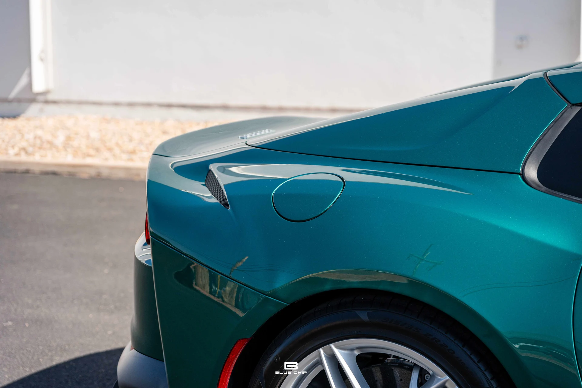 mph028_1916936578_6a612fff5c82e5c57eaab026_23798_202022_20_Ferrari_20812_20_GTS_20_Verde_20_British_29_37b33db771