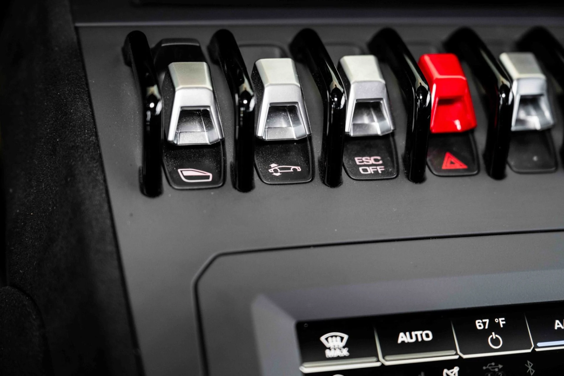 mph028_1918722992_Used_2022_Lamborghini_Huracan_STO_Coupe_1765561049_cafff5811e