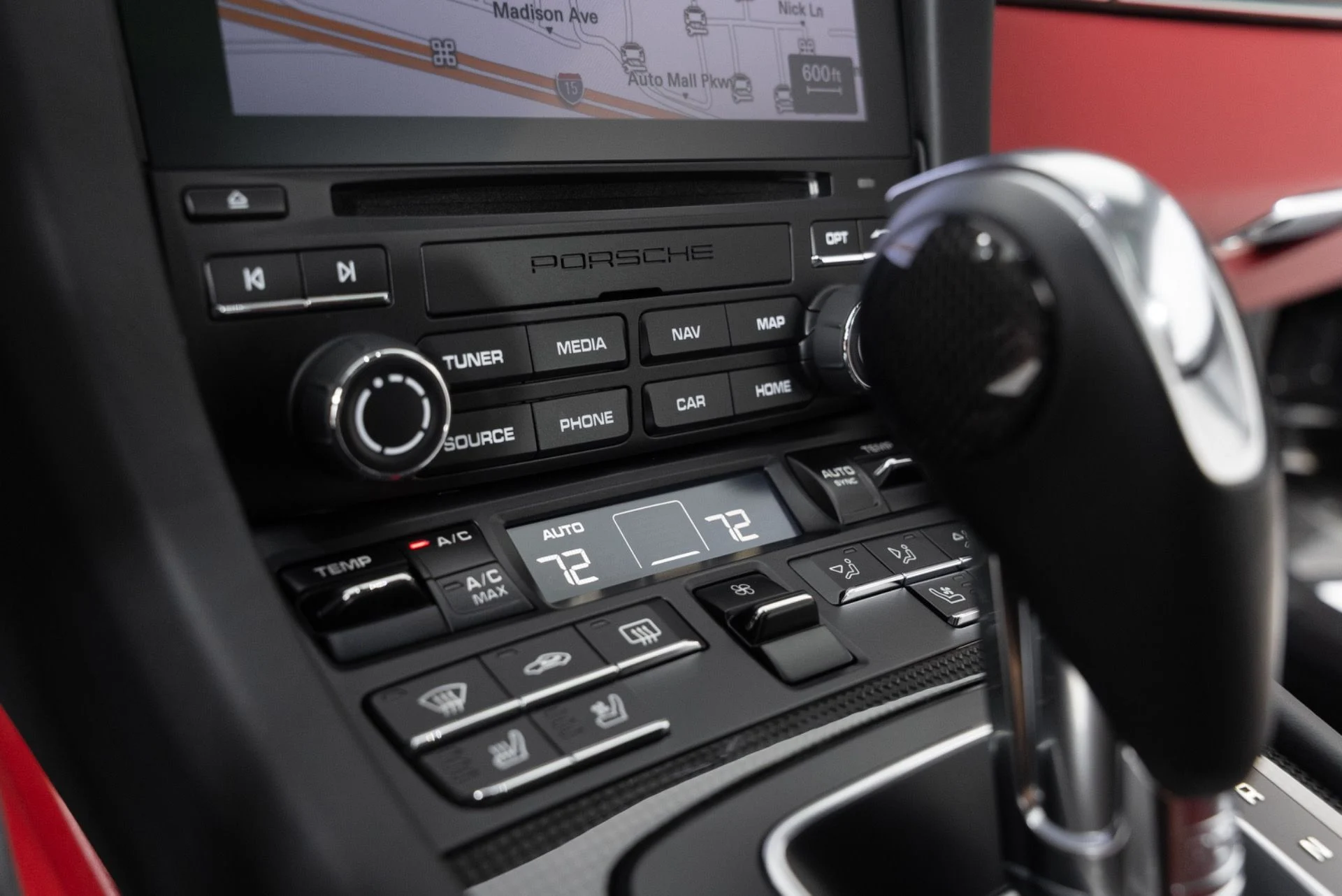 mph028_1925602748_Used_2019_Porsche_911_Turbo_S_1774999646_ca08c5a0f2