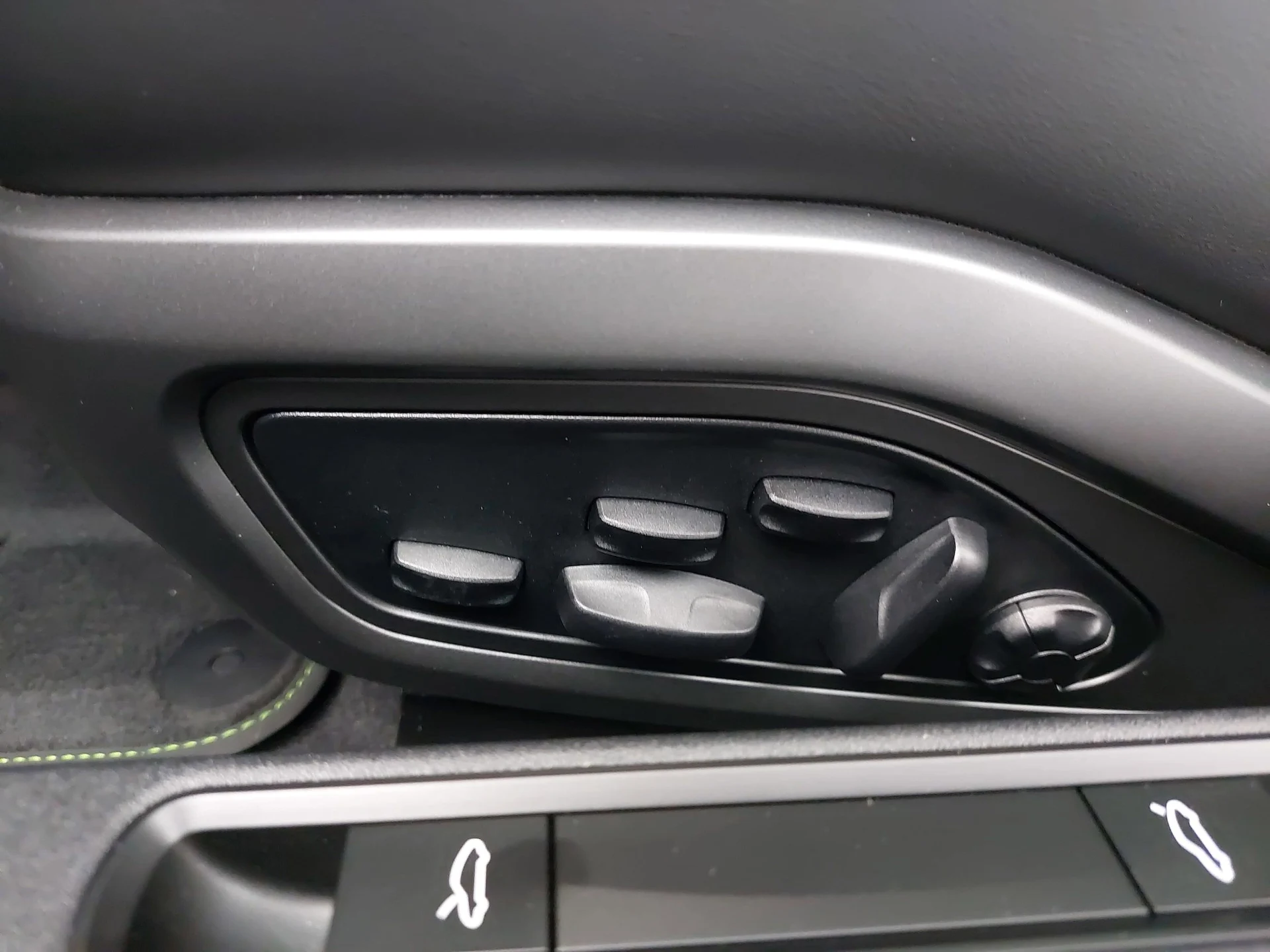 mph028_1928081069_bbfc1c9fe9d21da3e45e21ab83043b5dx_264014e71a