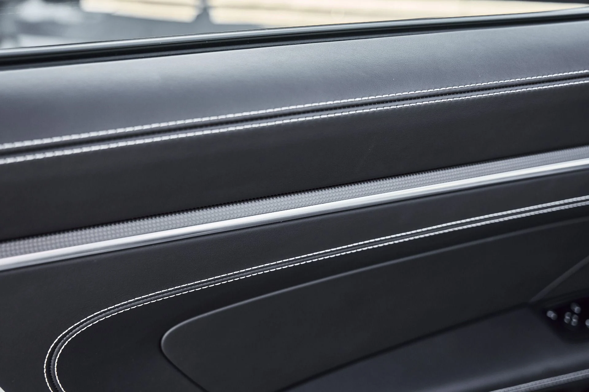 mph028_192848918_Used_2023_Porsche_911_Turbo_S_1774404021_f0027e7fe0