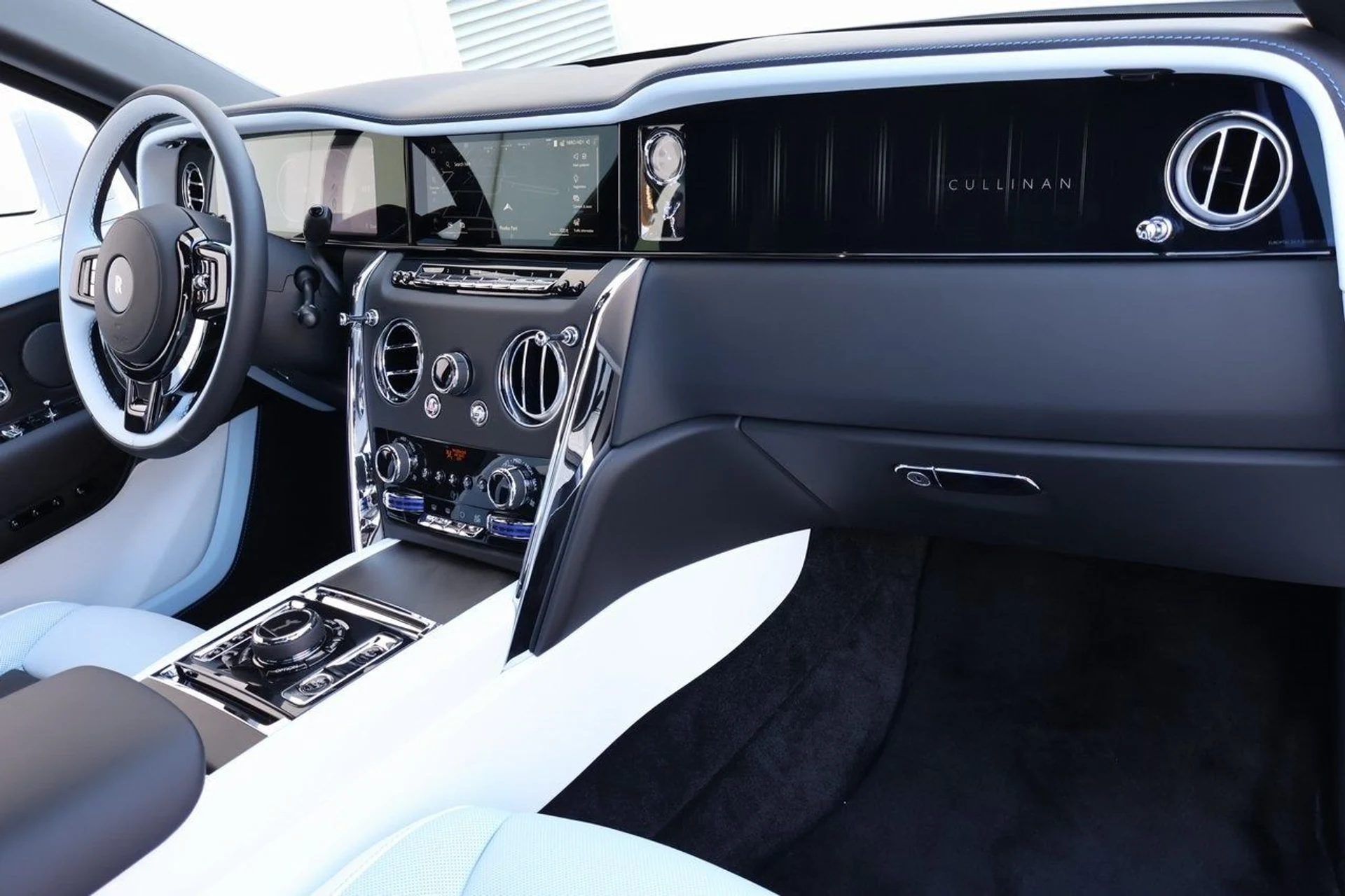 mph028_193166915_29_75a272c9b1