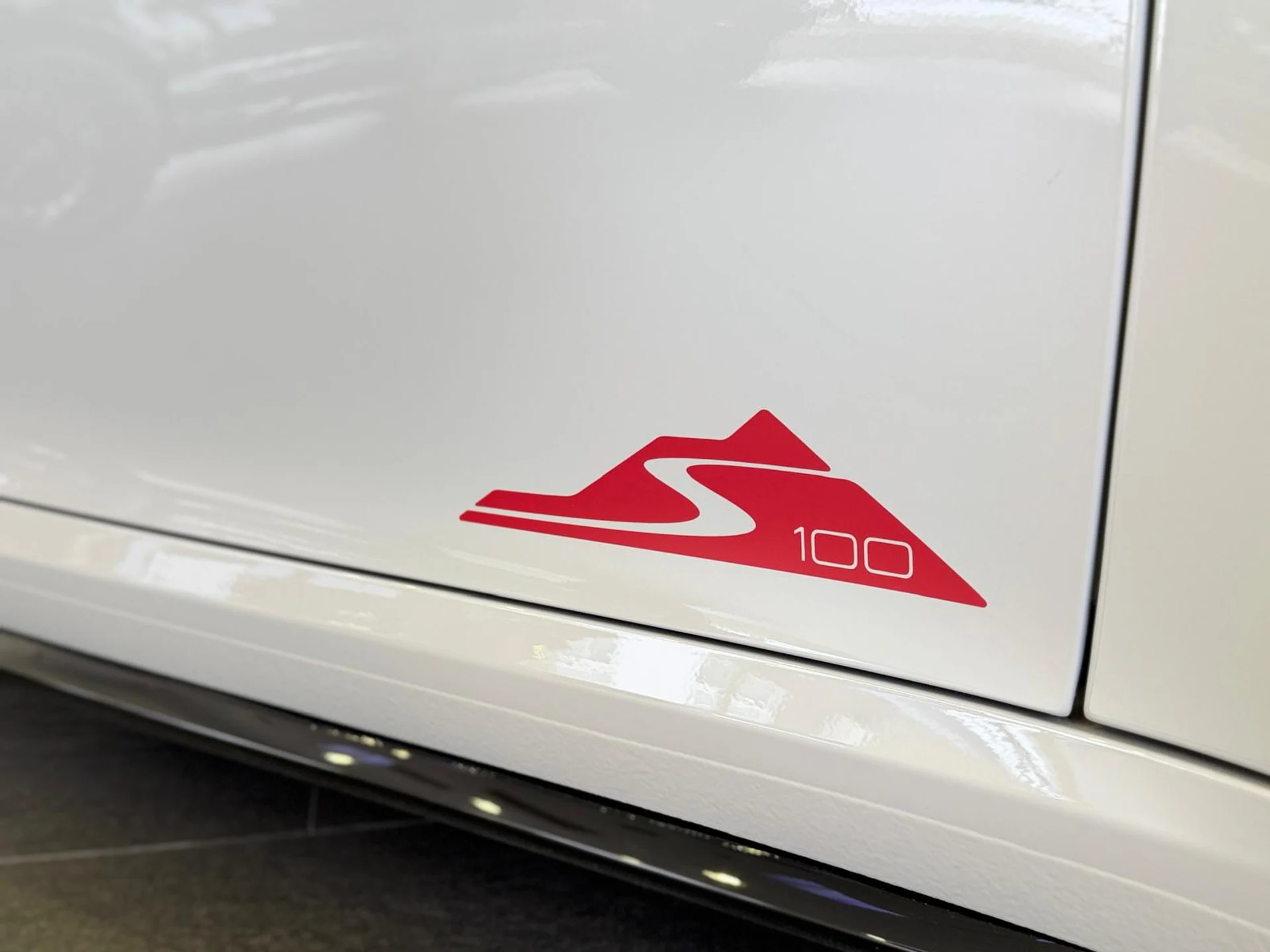 mph028_1934485256_Whats_App_Image_2026_04_08_at_5_16_28_PM_59_e50bfe8847