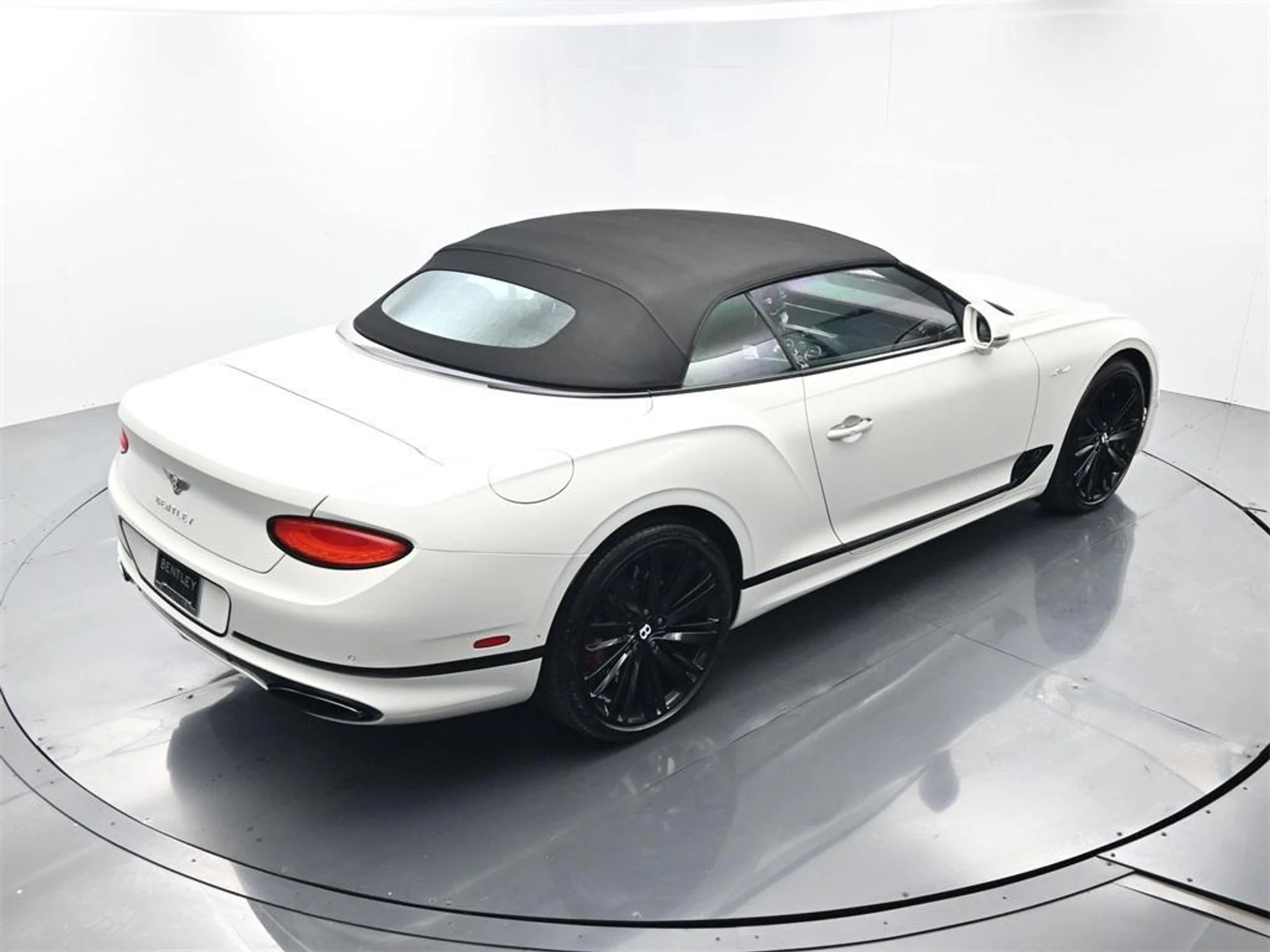 mph028_1935740905_f_PH_Kmb_GF_8w_Qd_A17b49e_C_Xev_I_Xi8_e4aa21e0db